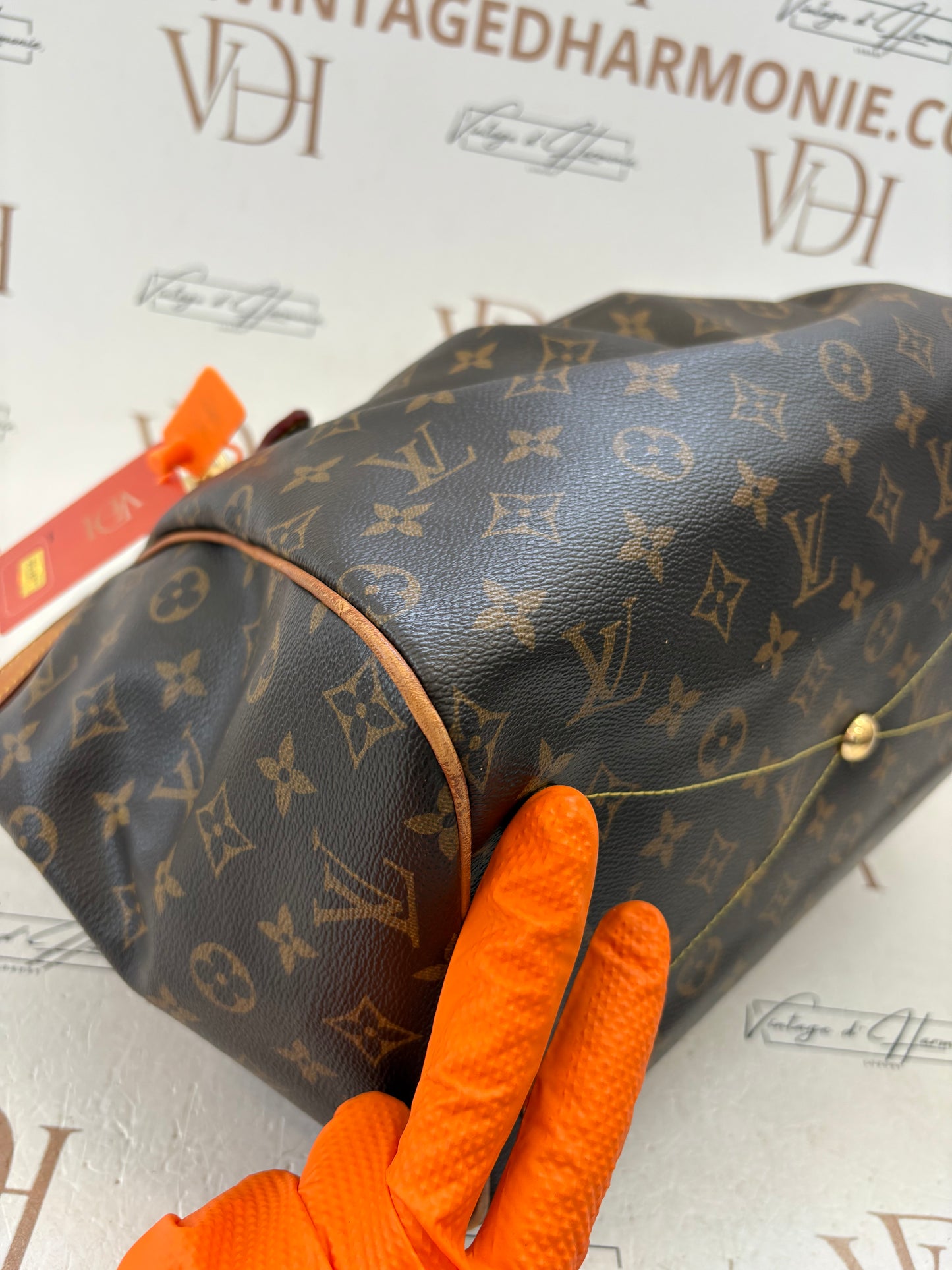 201401 - Louis Vuitton Tivoli