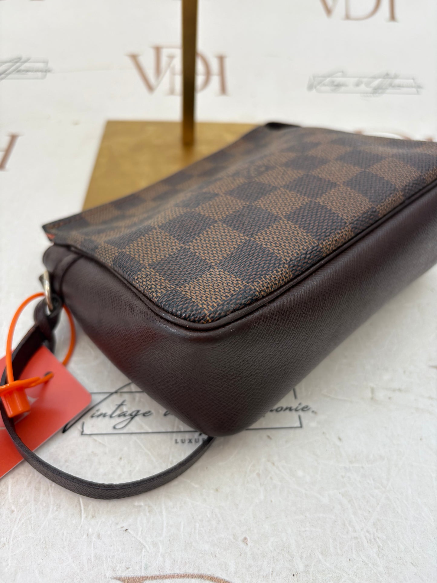 018371 - Louis Vuitton Trousse