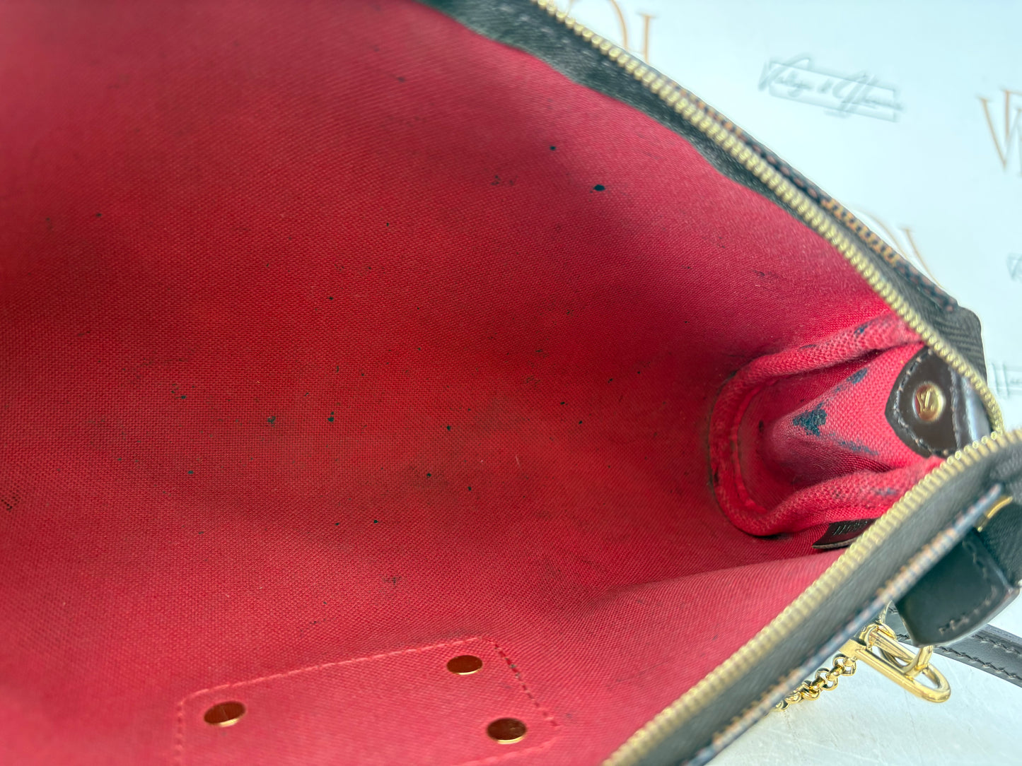 018410 - Louis Vuitton Eva