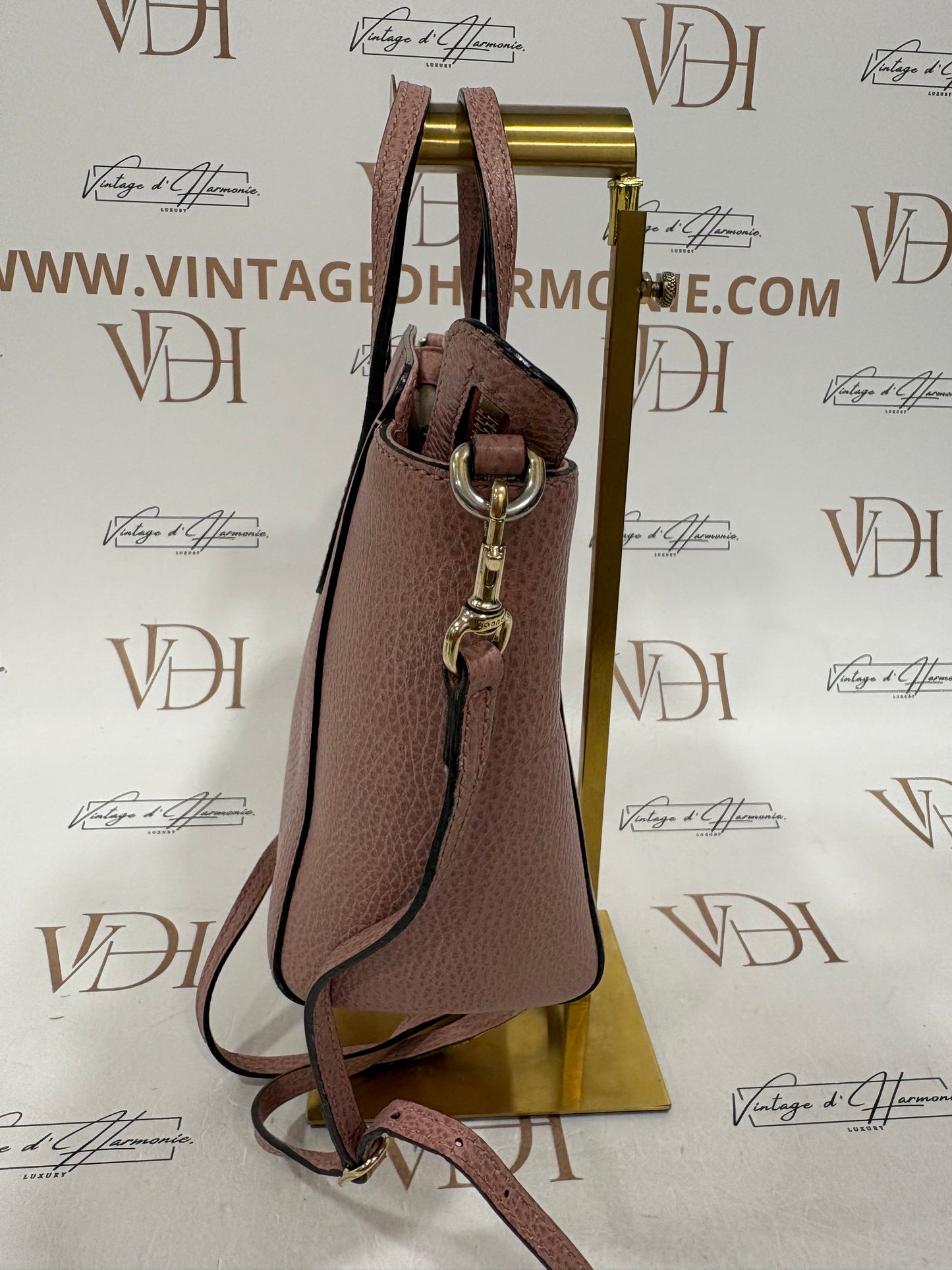 383178 - Gucci Swing