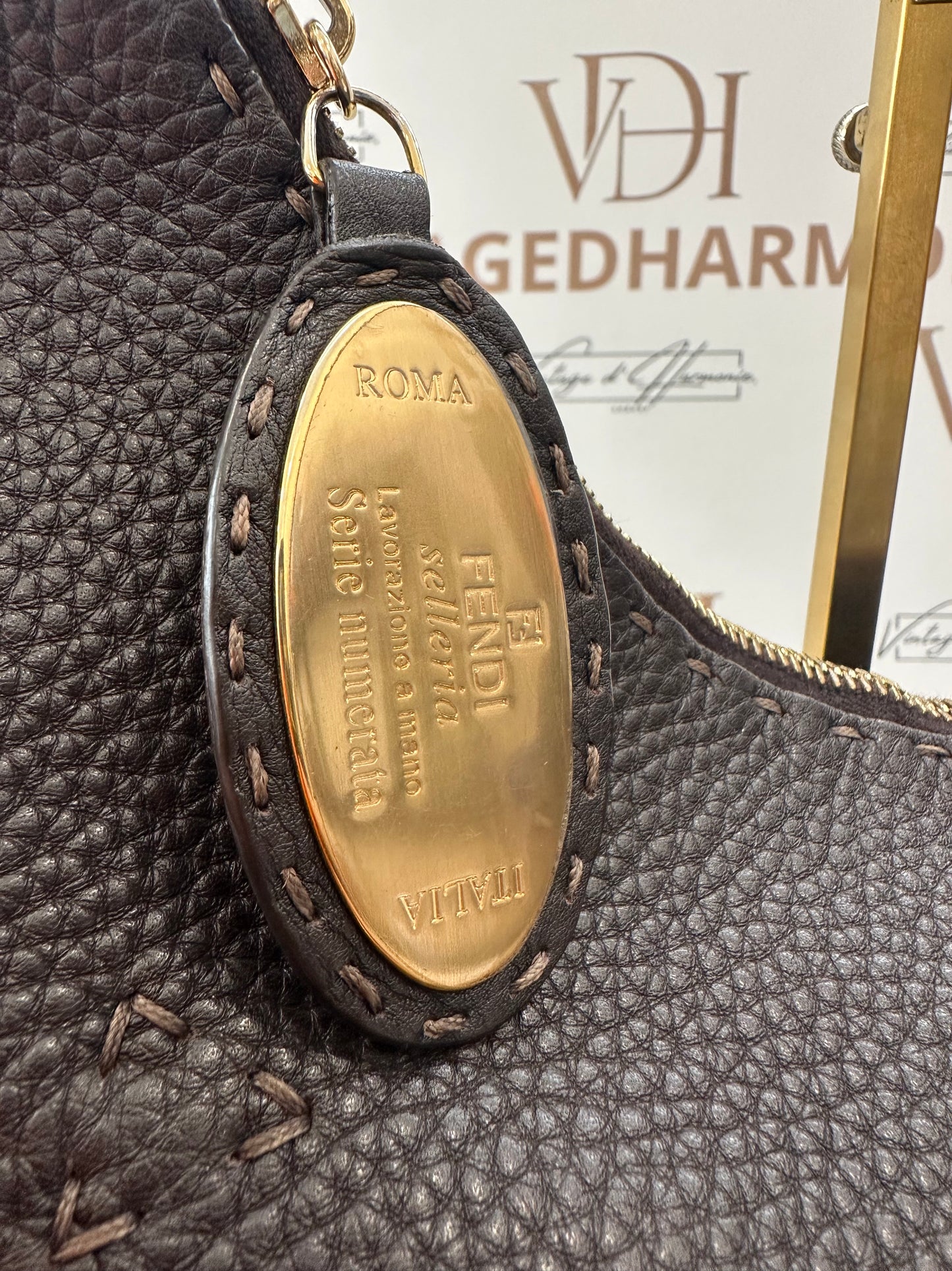 382496 - Fendi Selleria