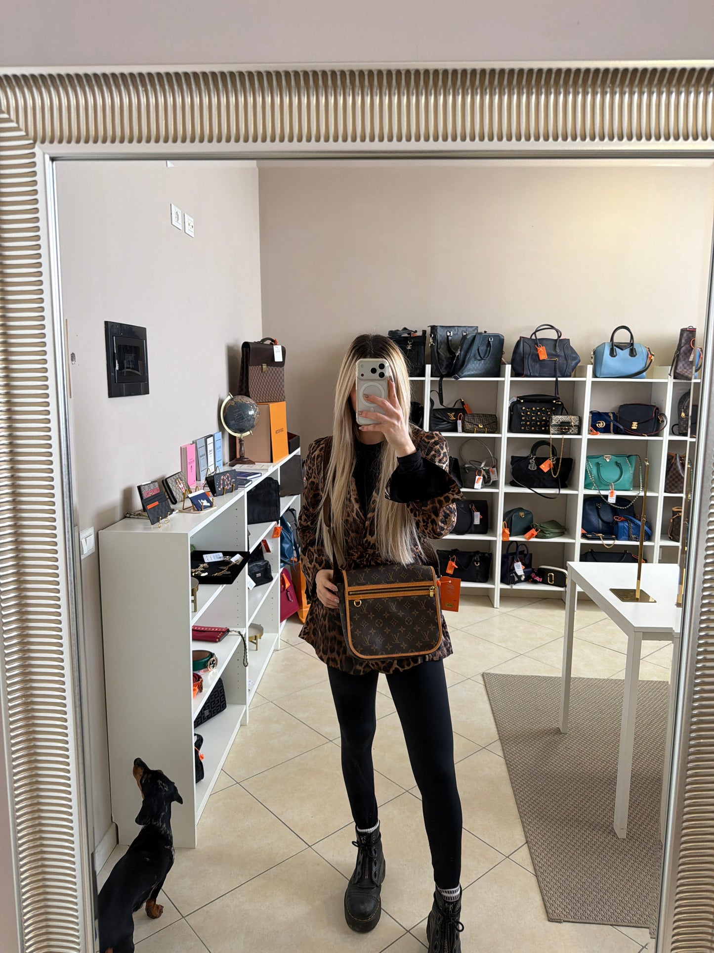 017996 - Louis Vuitton Messenger Bosphore PM