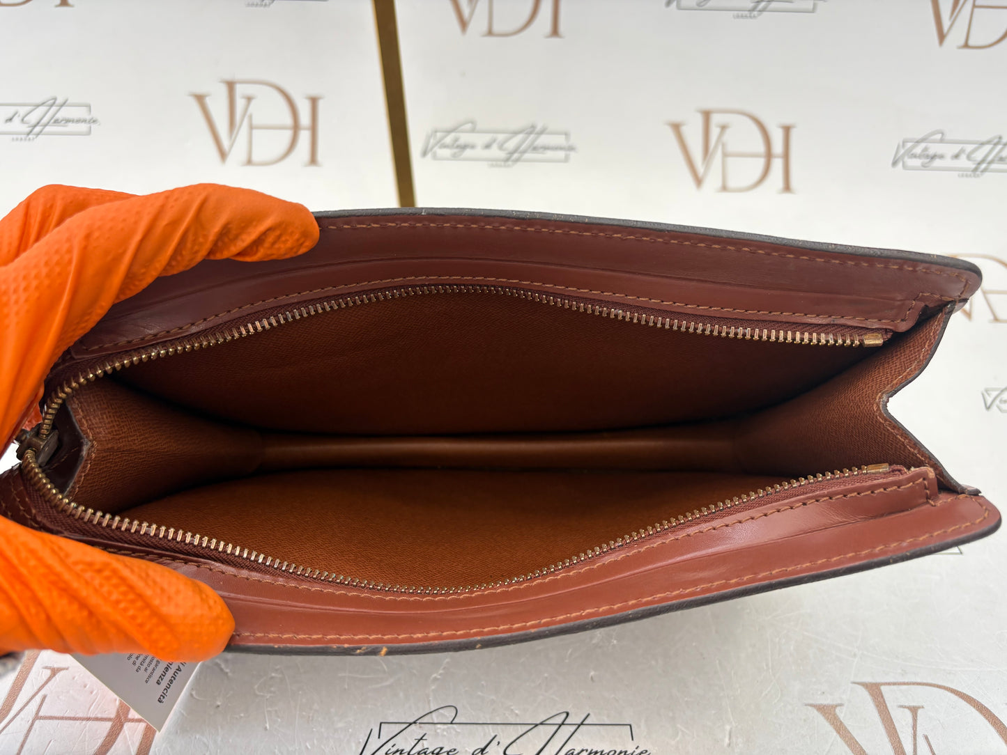 017676 - Louis Vuitton Pochette Homme