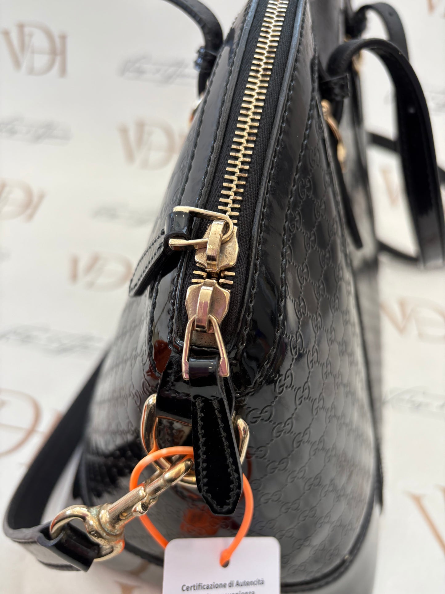 383210 - Gucci Black
