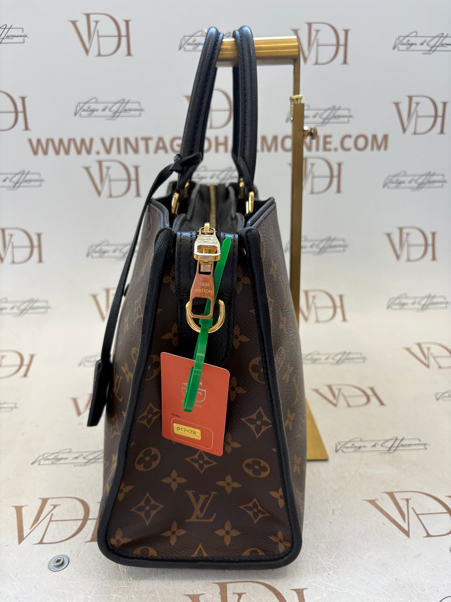 017179 - Louis Vuitton Popincourt MM