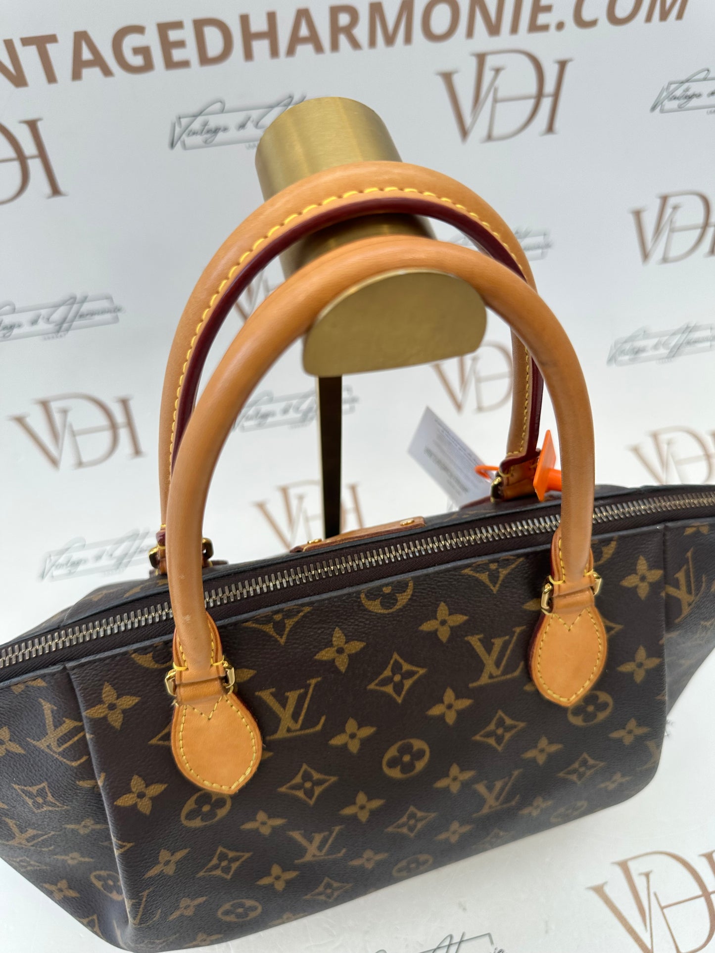 017859 - Louis Vuitton Turenne MM