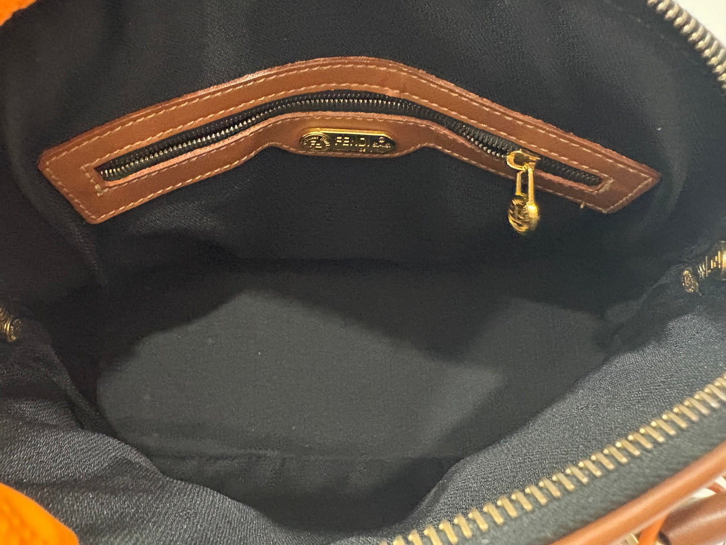 383043 - Fendi Vintage