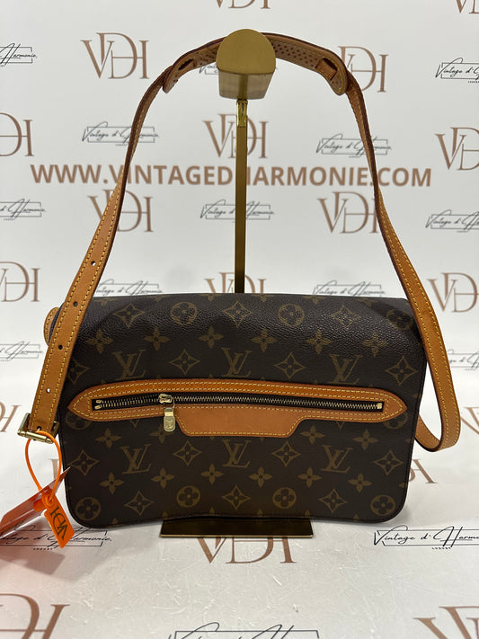 016865 - Louis Vuitton Saint German 27
