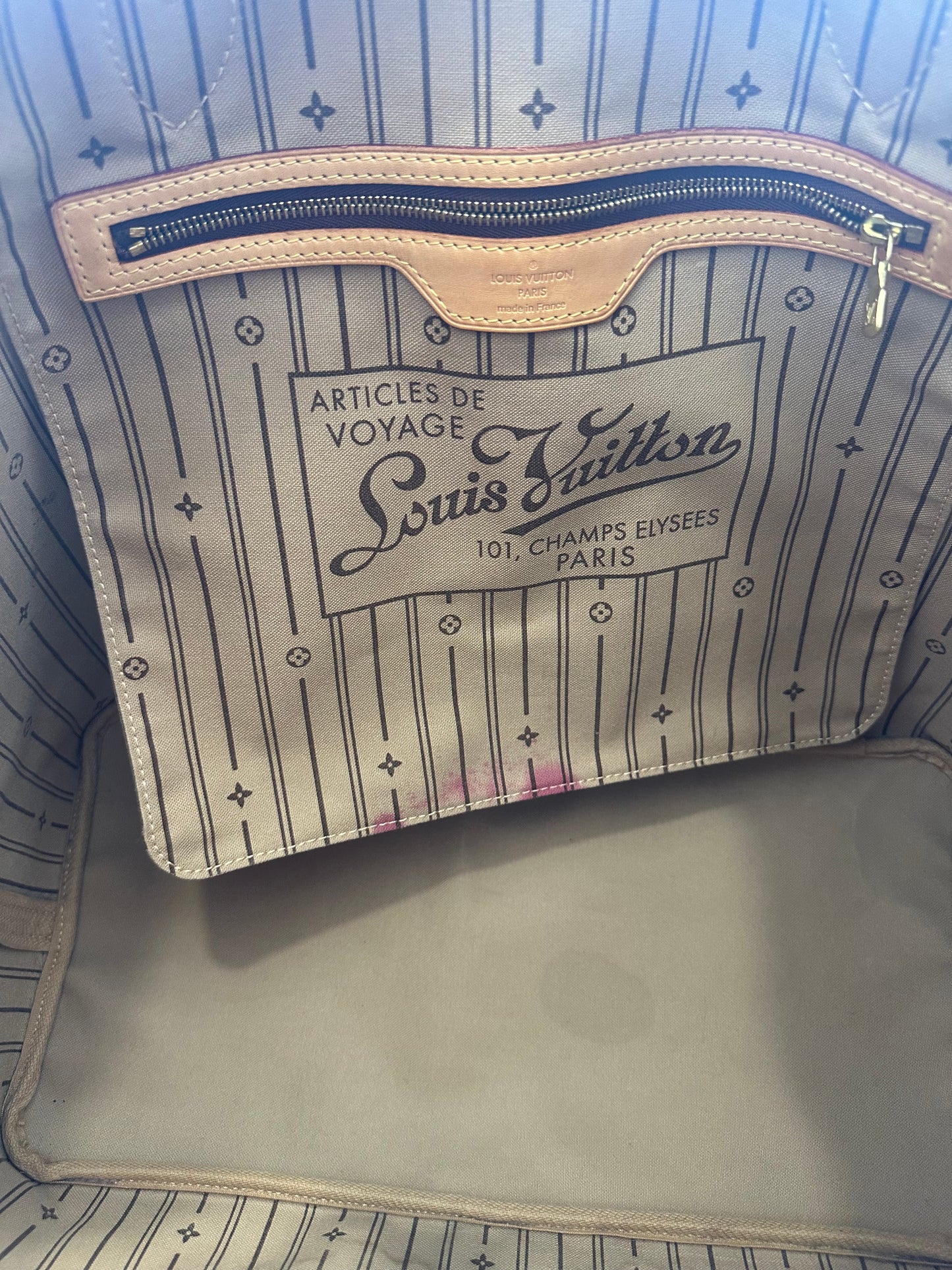 018708 - Louis Vuitton Neverfull GM