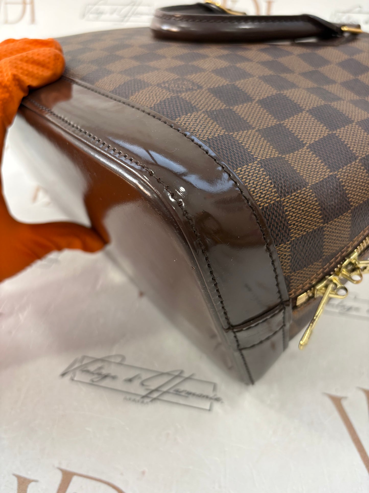 017861 - Louis Vuitton Alma Damier