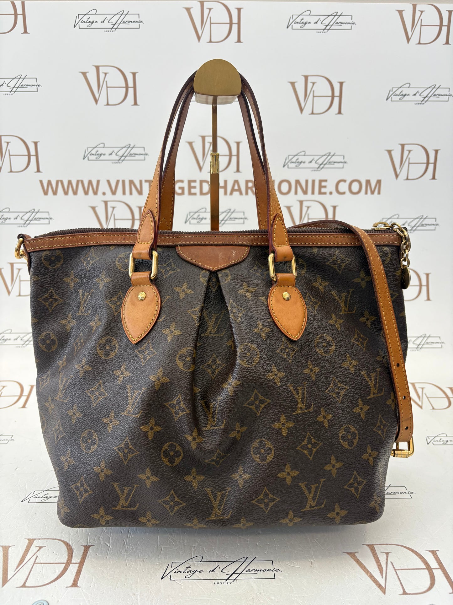 200884 - Louis Vuitton Palermo