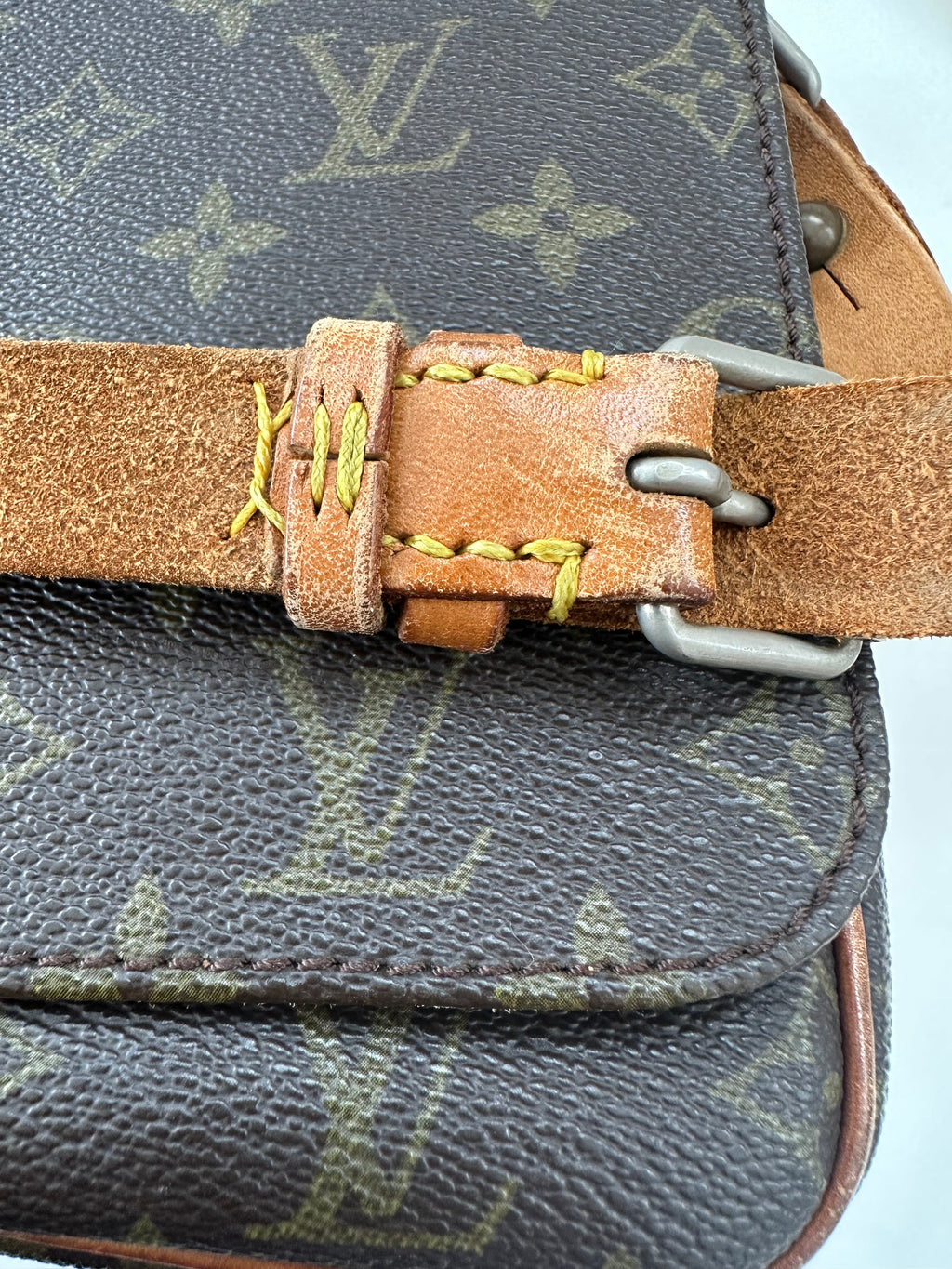 Louis Vuitton Cartouchiere GM