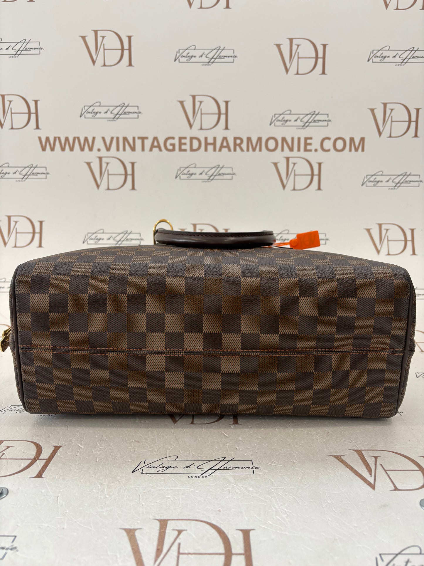 018778 - Louis Vuitton Nolita