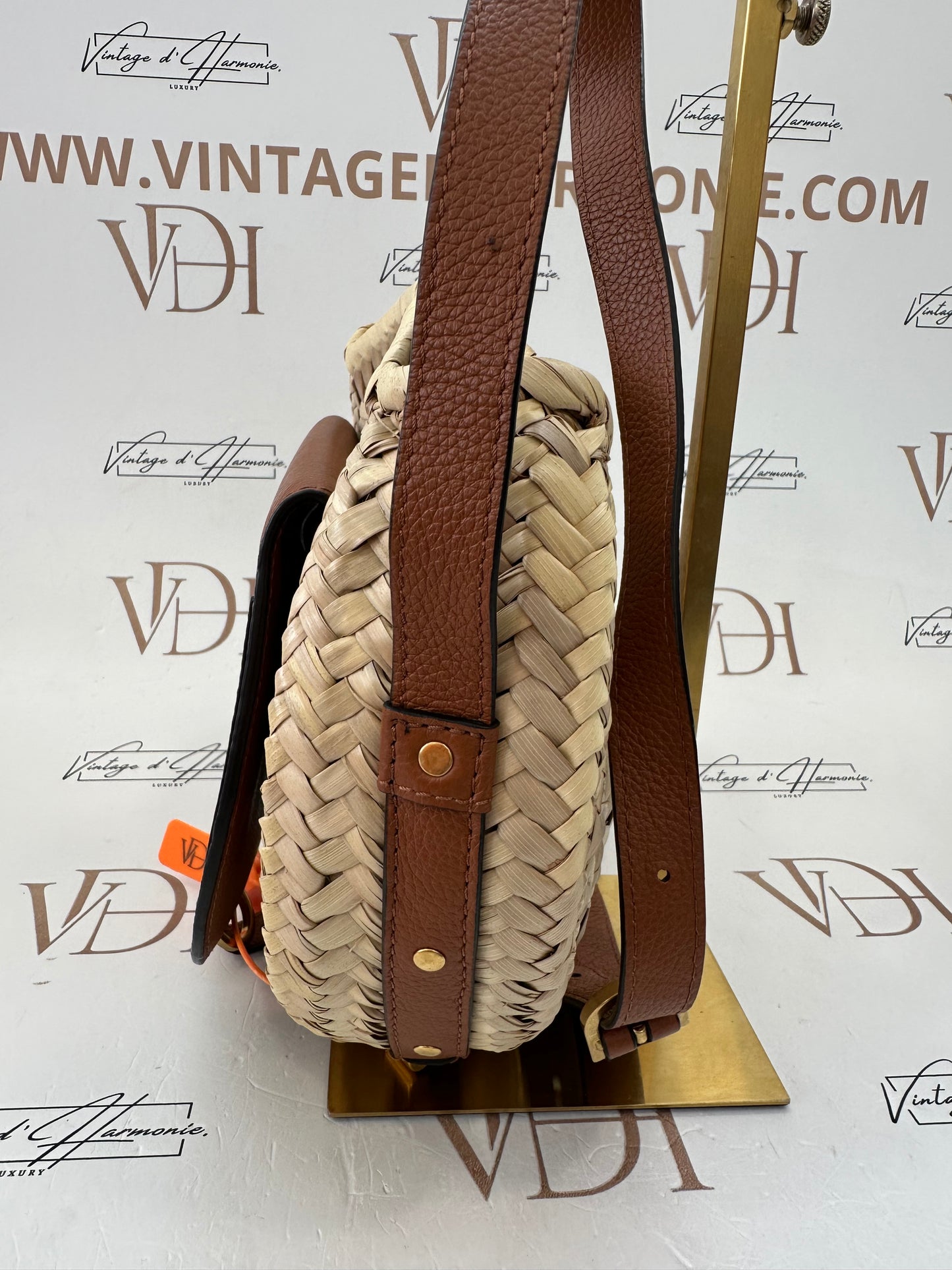 382281 - Chloe Marcie