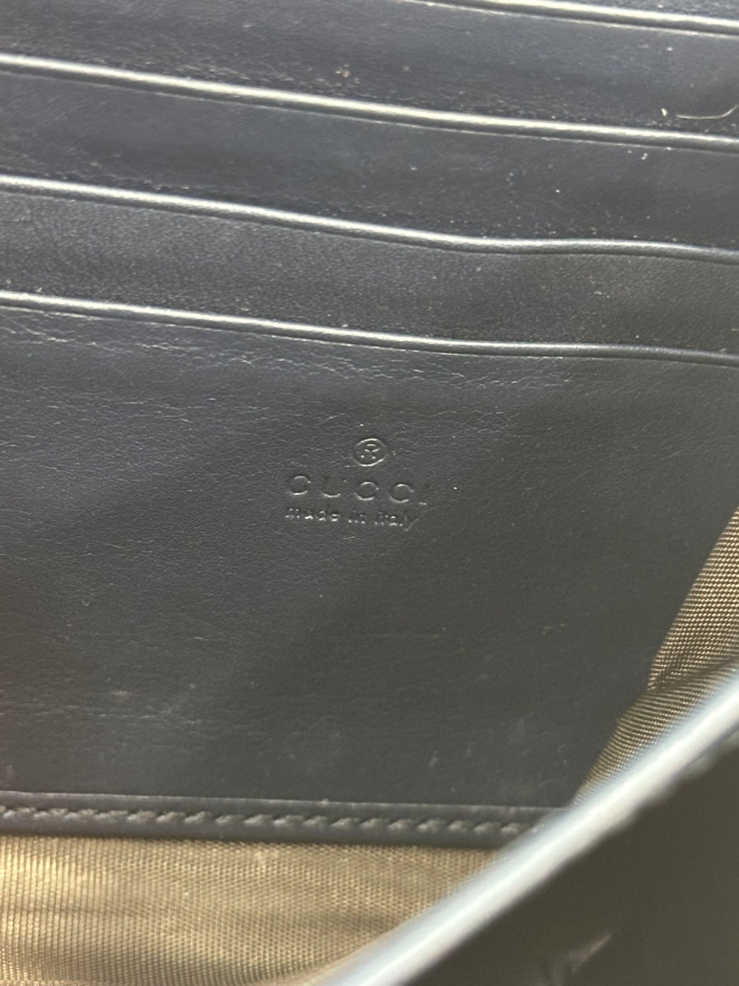 382239 - Gucci Dionysus