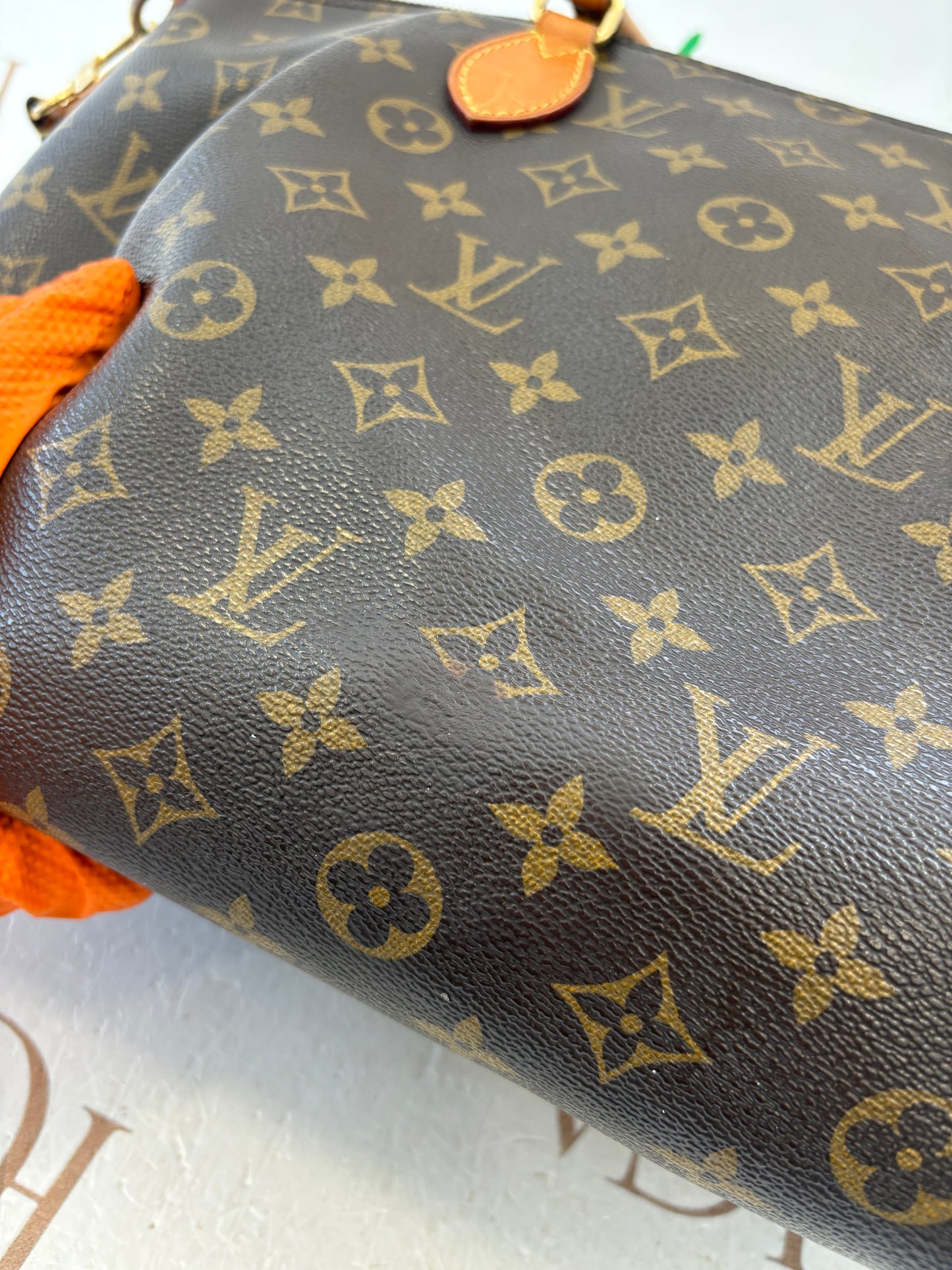 017228 - Louis Vuitton Turenne MM