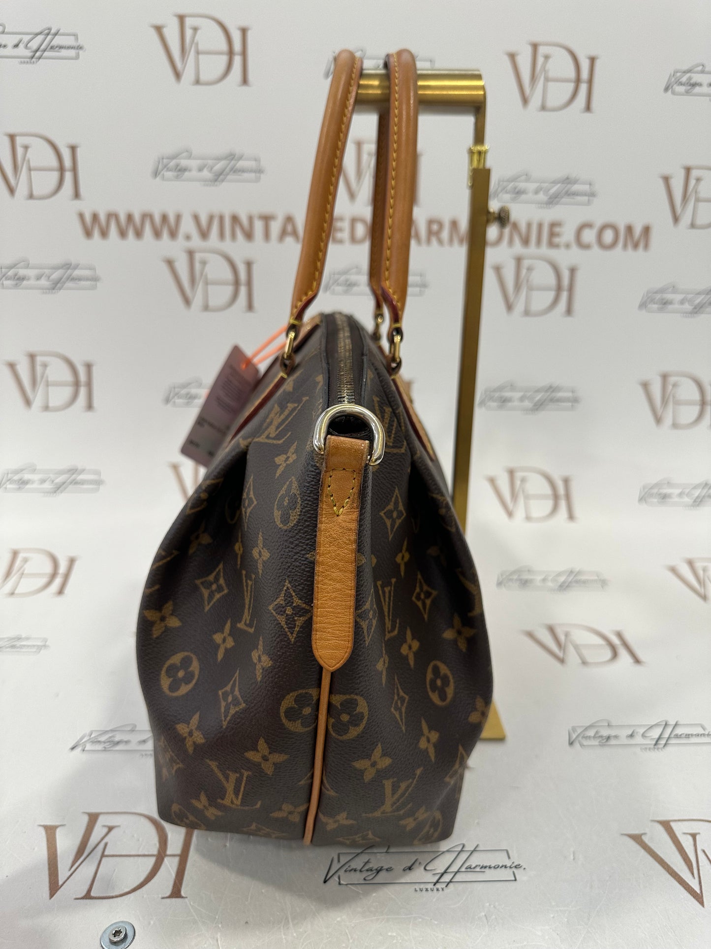 382759 - Louis Vuitton Turenne