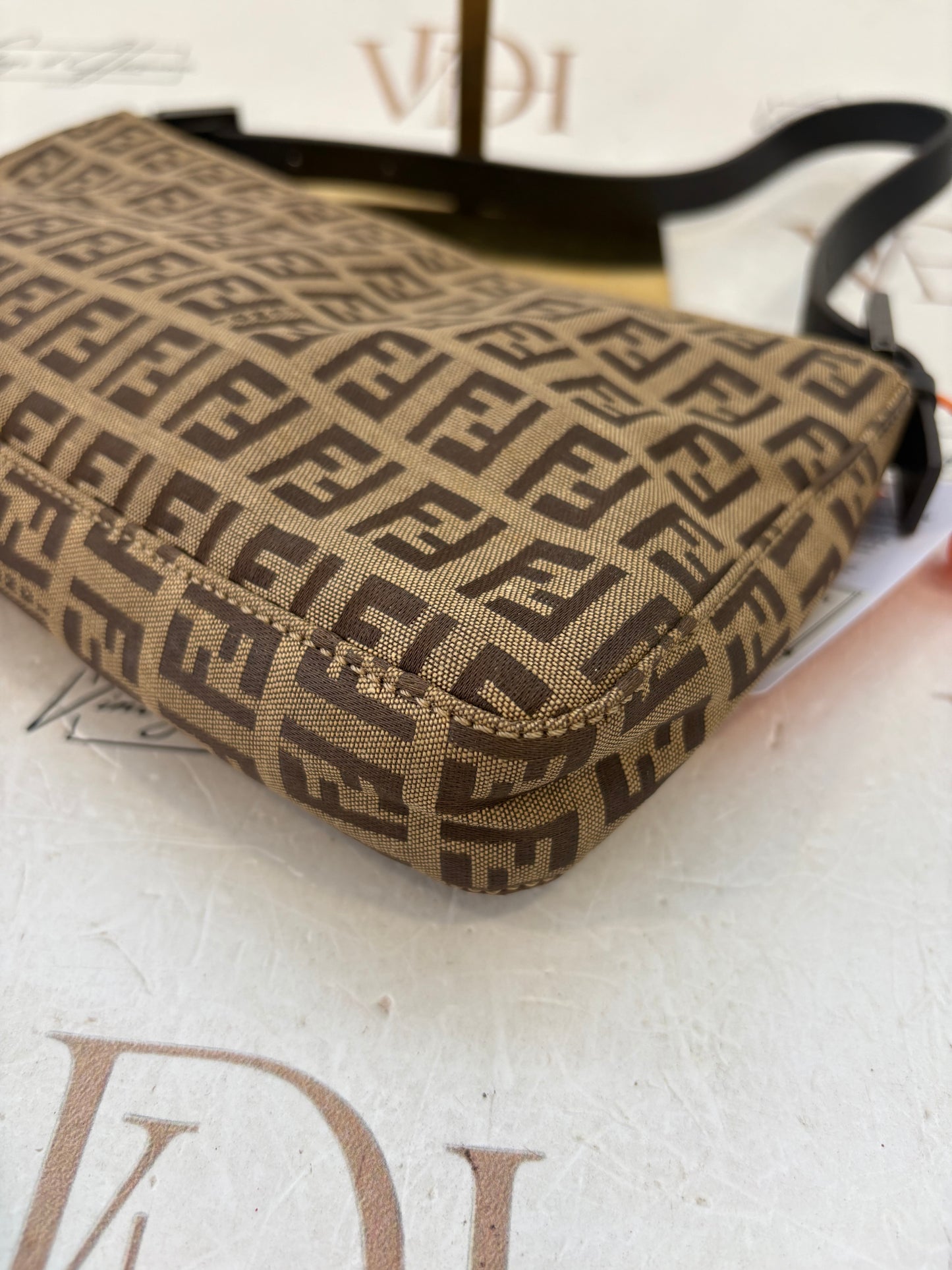 018590 - Fendi Beige Zucchino