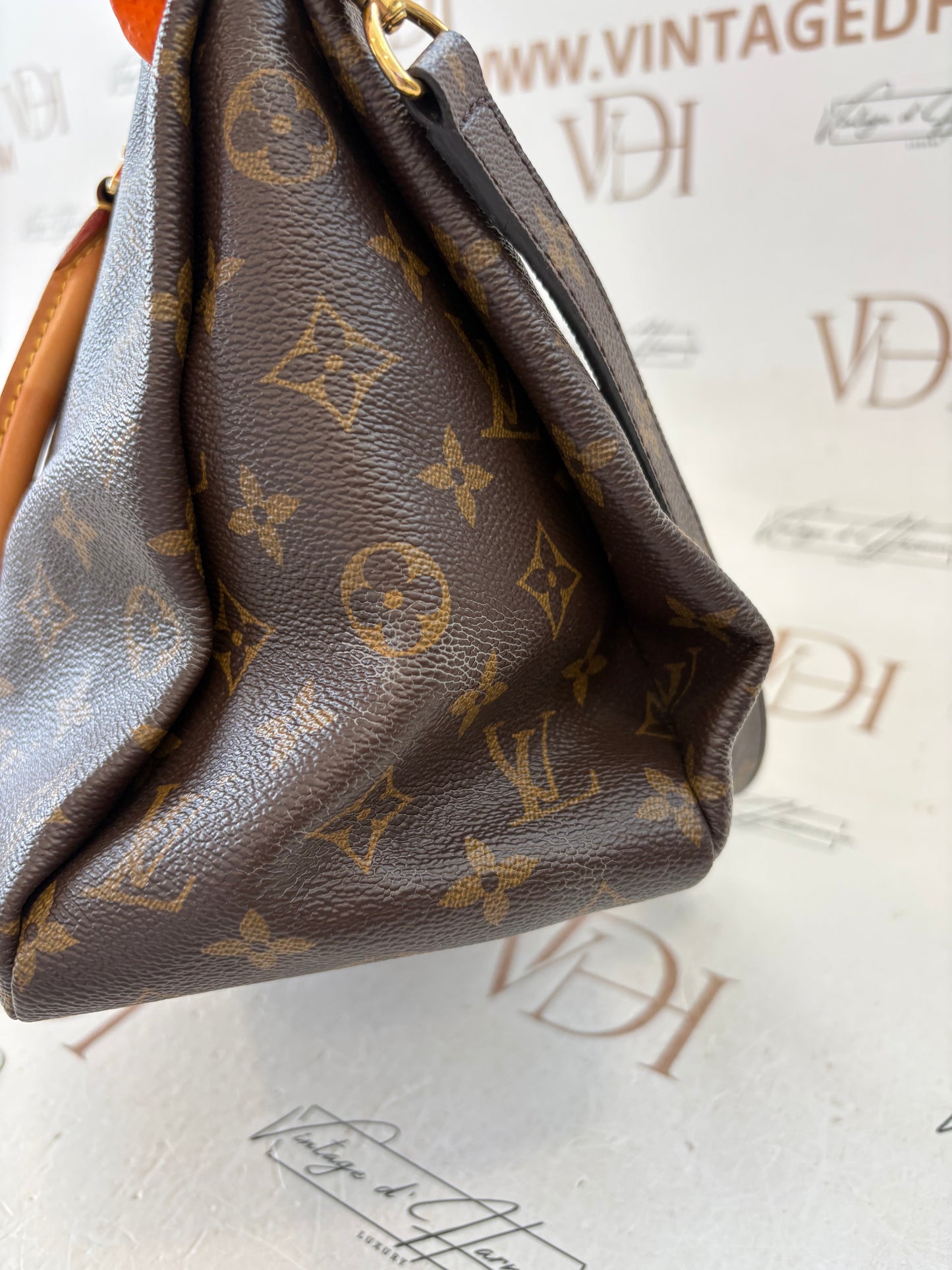 201178 - Louis Vuitton Pallas
