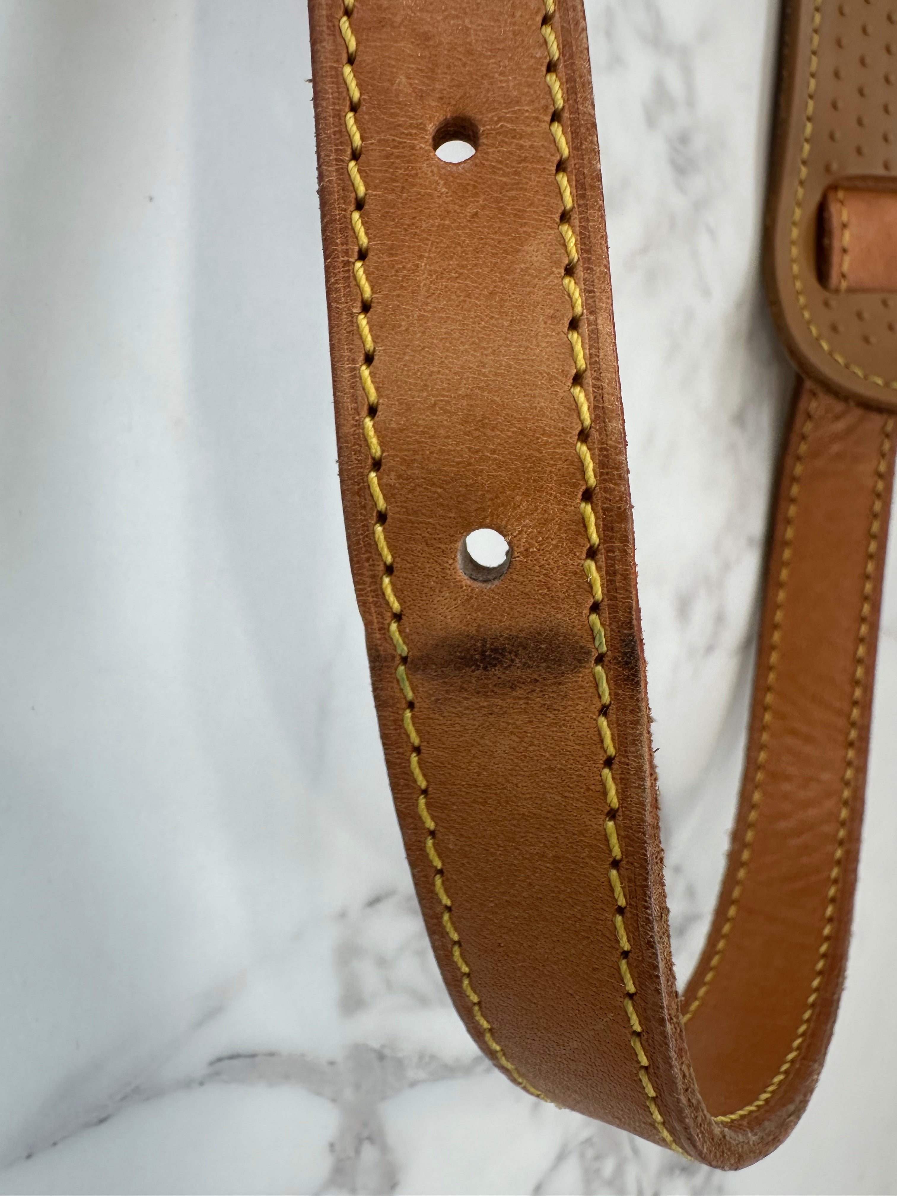 Louis Vuitton Gibeciere MM