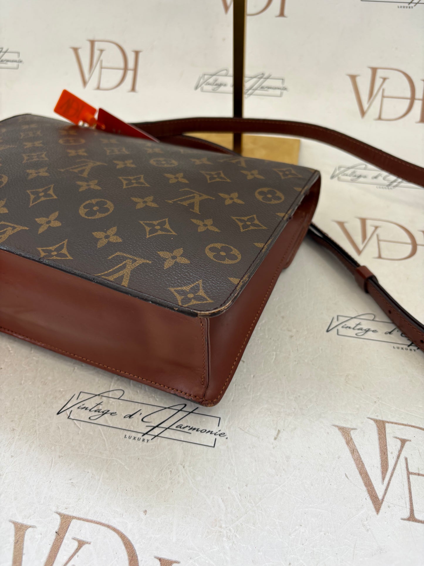 018275 - Louis Vuitton Moceau 28