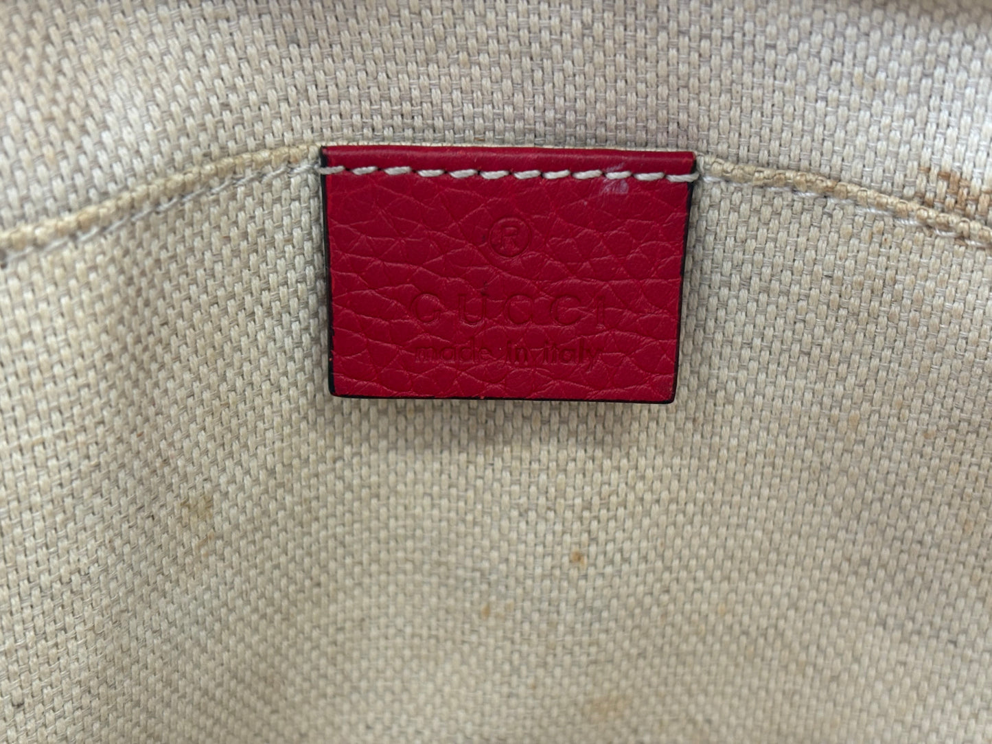 200944 - Gucci Soho