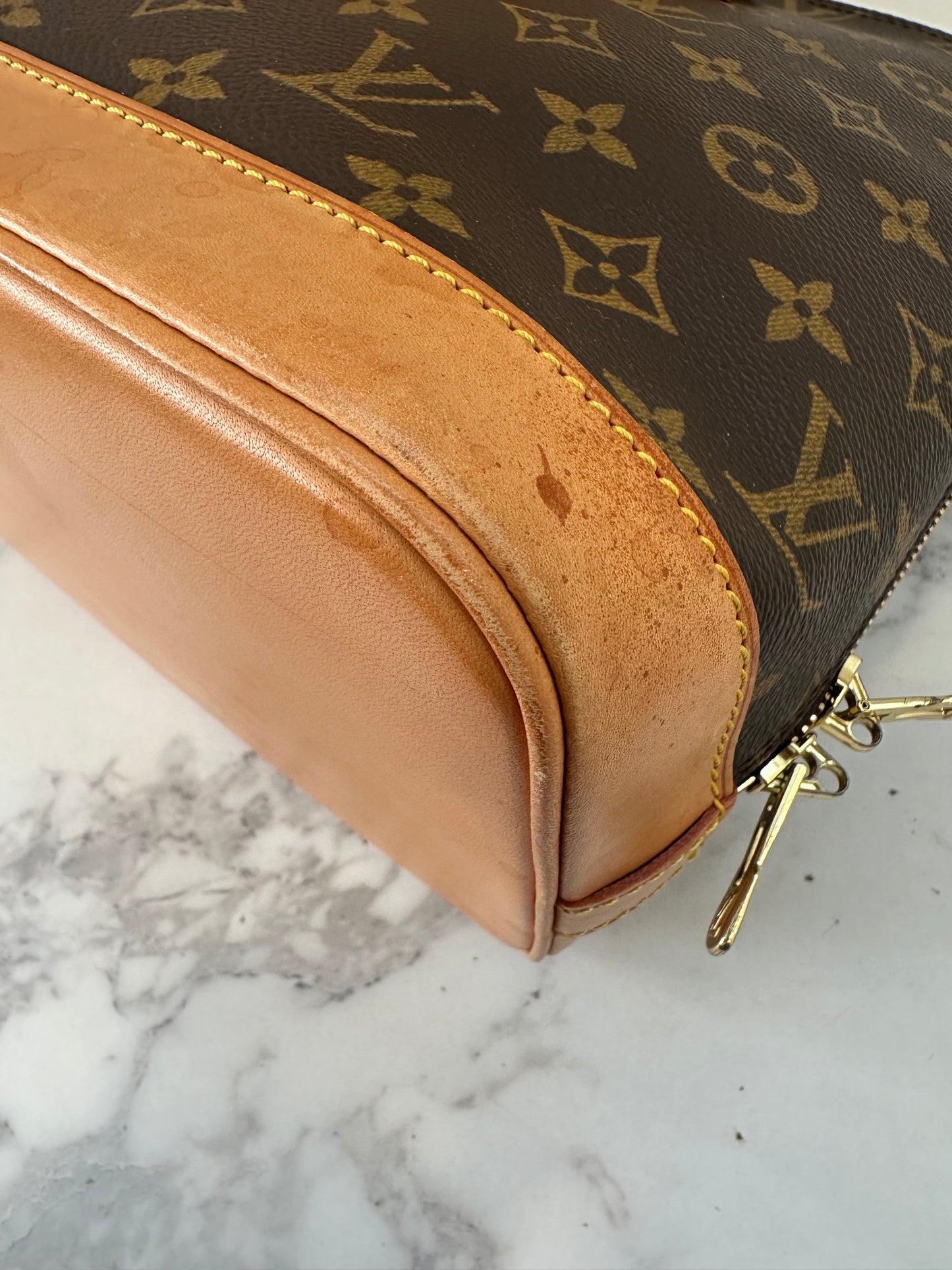 Louis Vuitton Alma