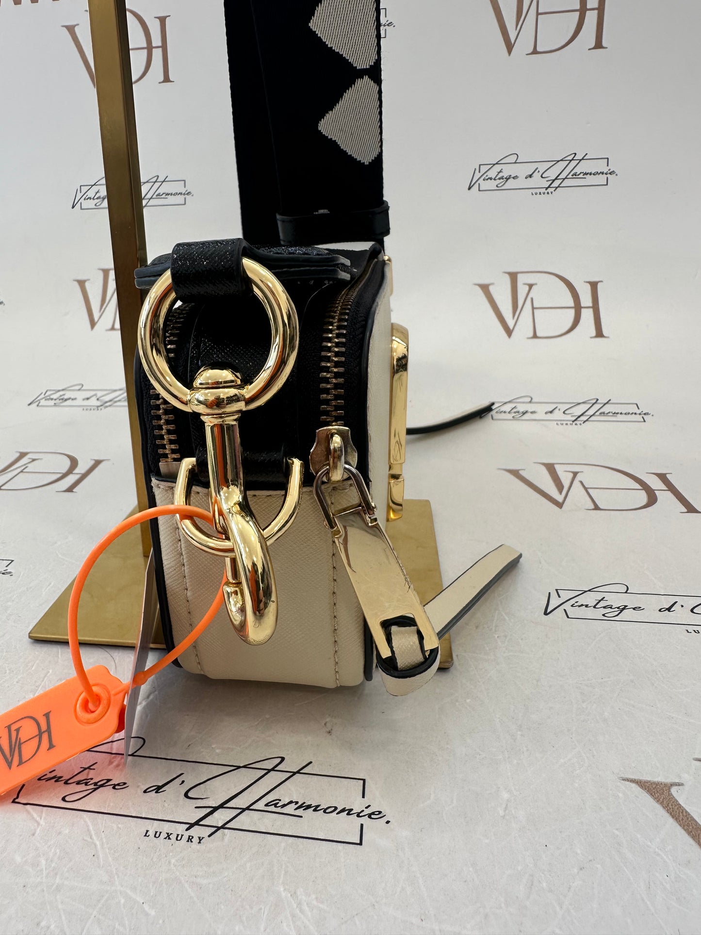 382207 - Marc Jacobs Sanpshot