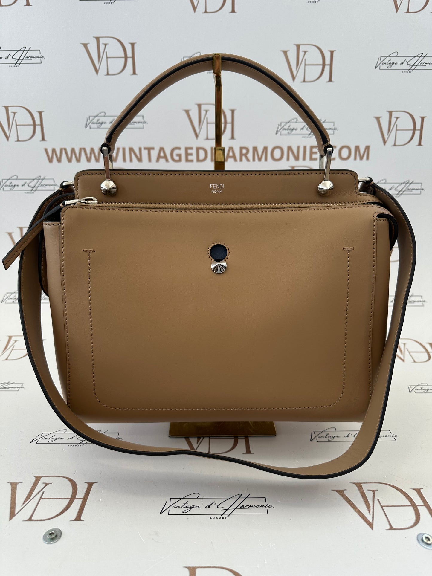 384212 - Fendi Dotcom