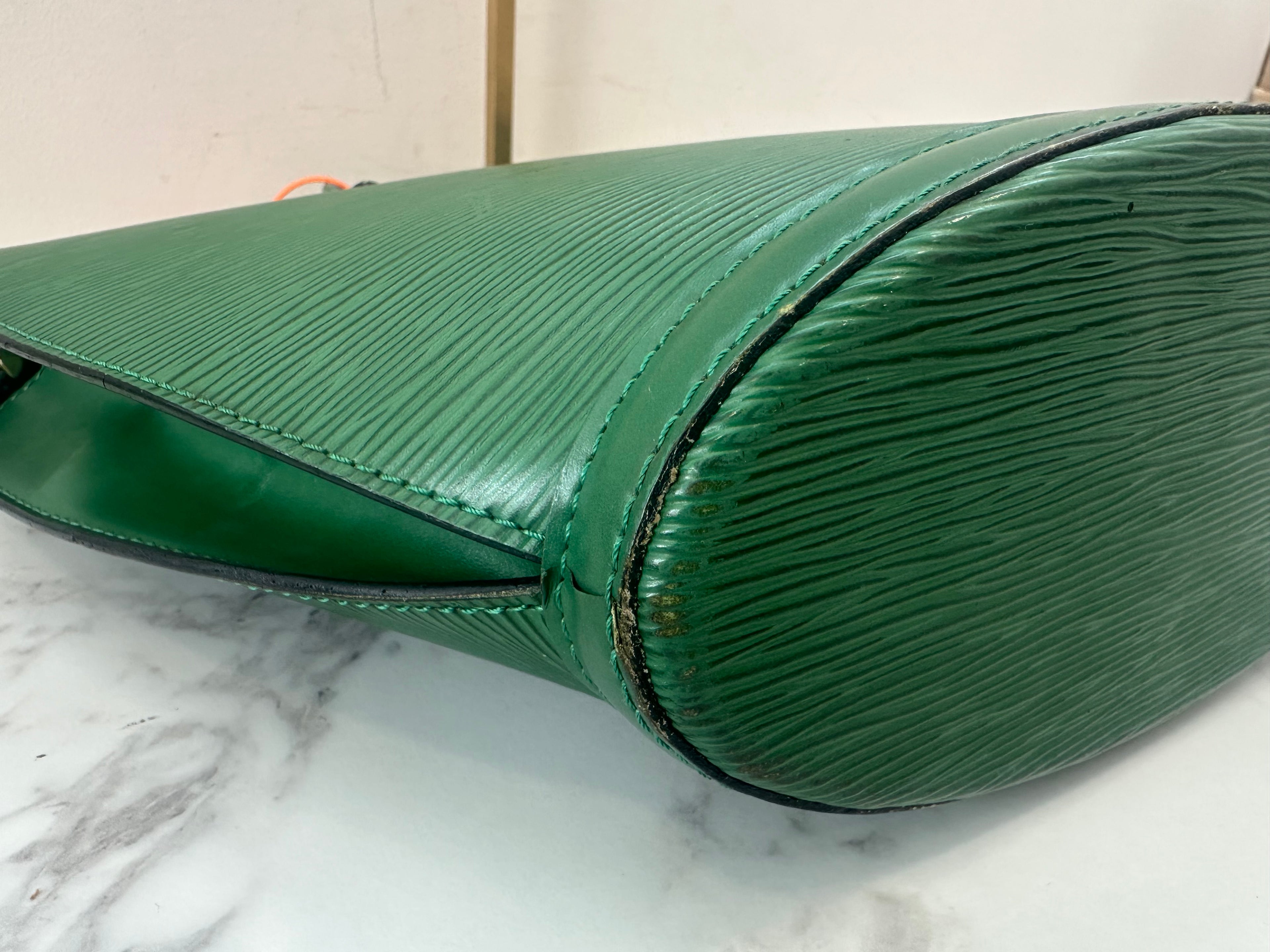 Louis Vuitton Green Epi Saint jacques