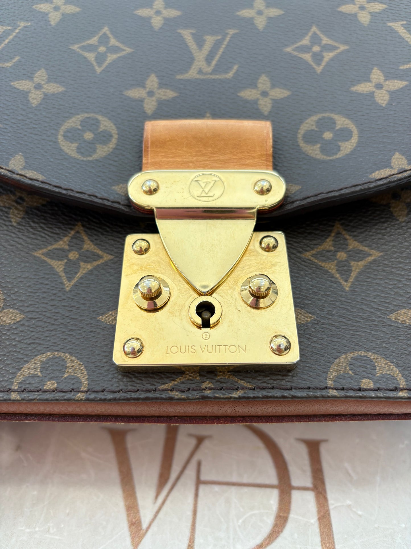 383507 - Louis Vuitton Eden