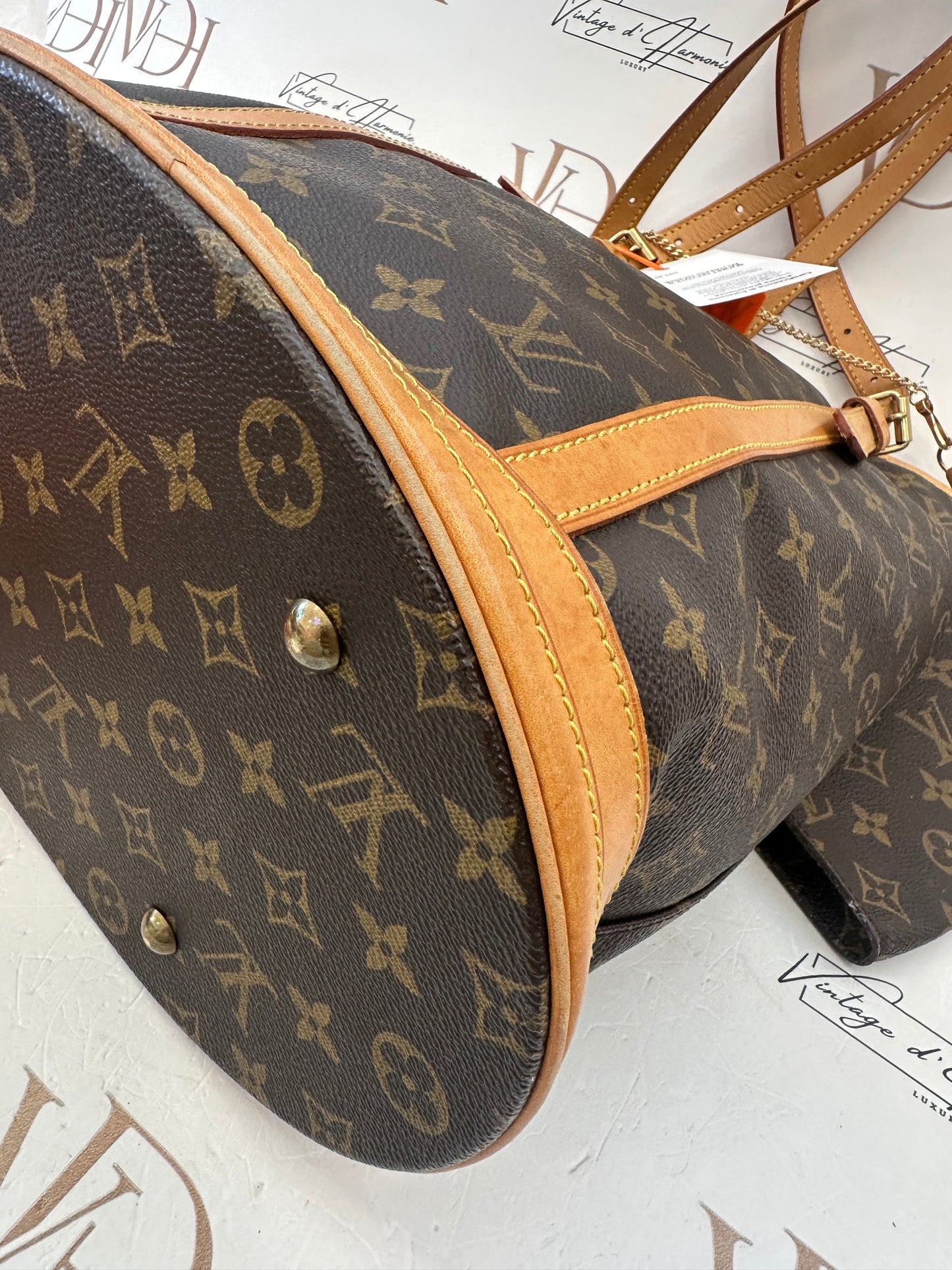 017785 - Louis Vuitton Bucket GM