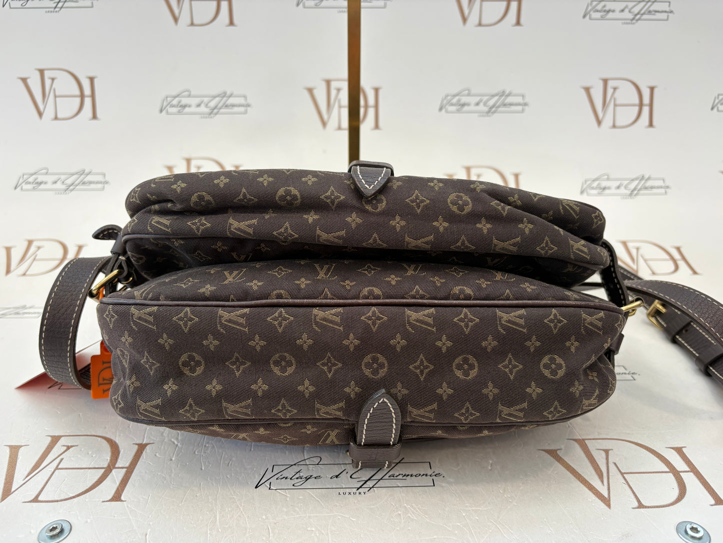 017726 - Louis Vuitton Saumur 30