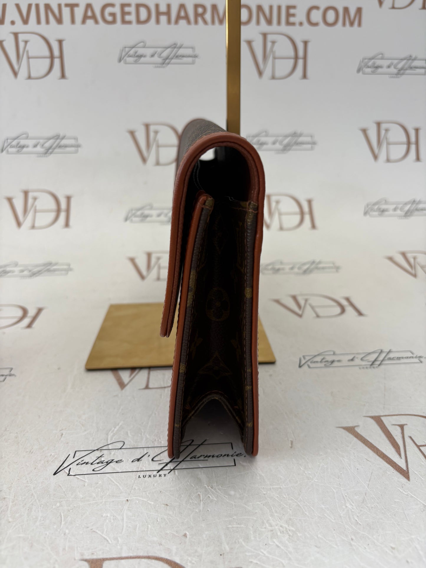 018204 - Louis Vuitton Pochette Dame GM