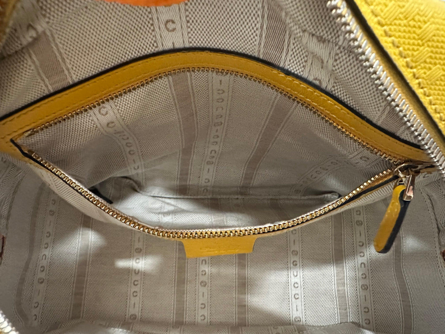 383169 - Gucci Bag Yellow