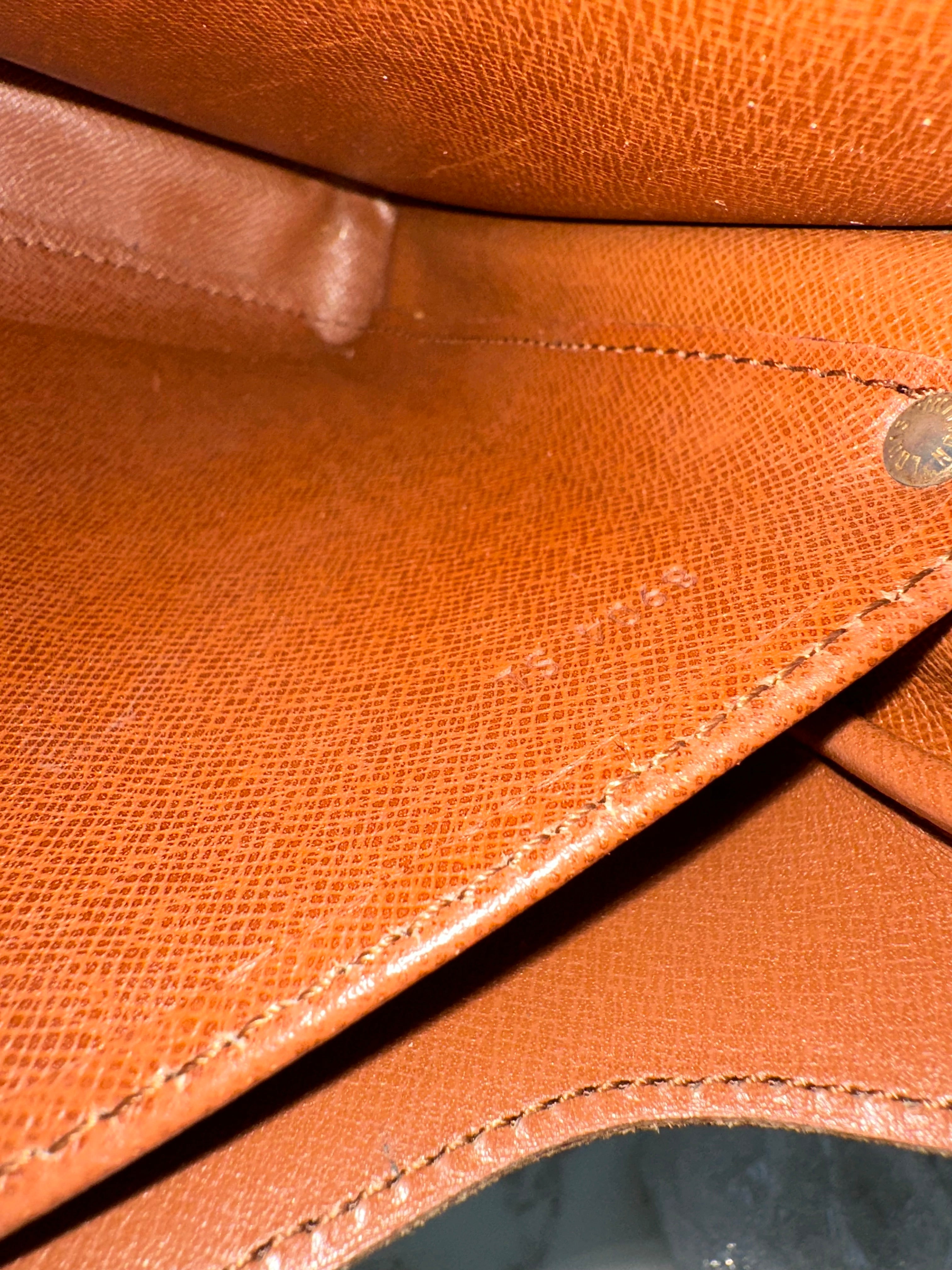 Louis Vuitton Cartouchiere GM