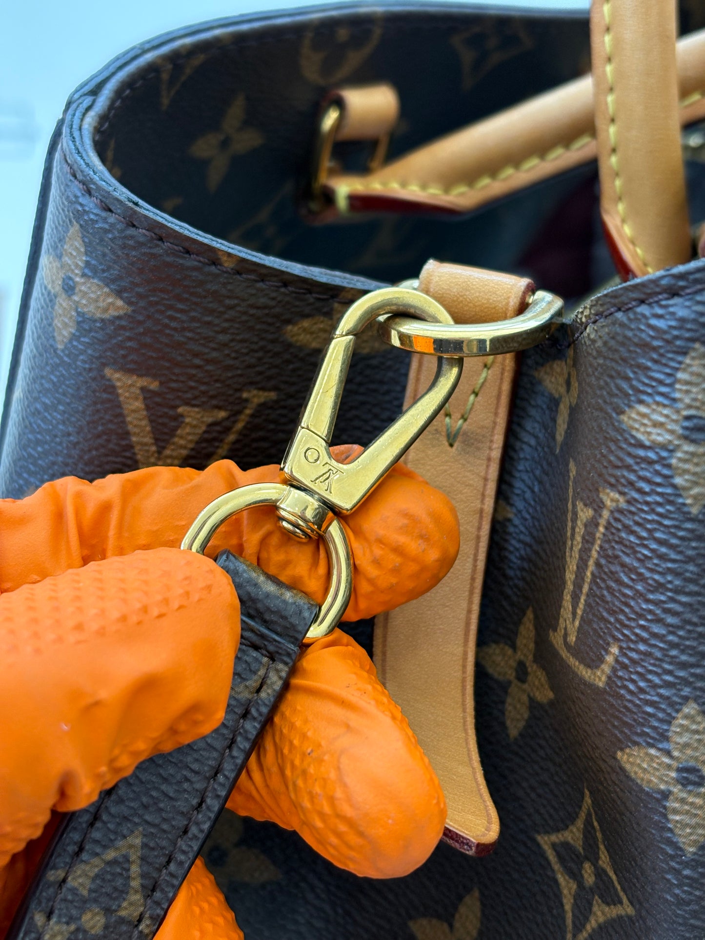 383765 - Louis Vuitton Montaigne GM