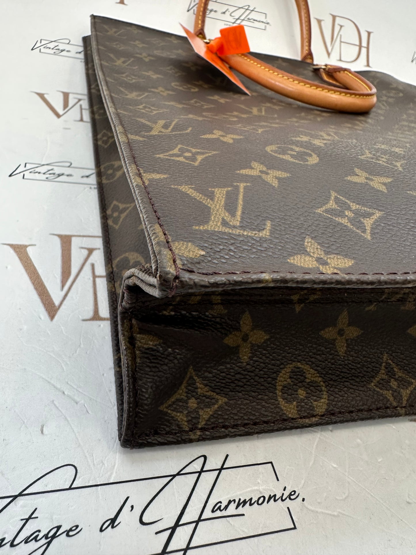 016917 - Louis Vuitton Sac Plat