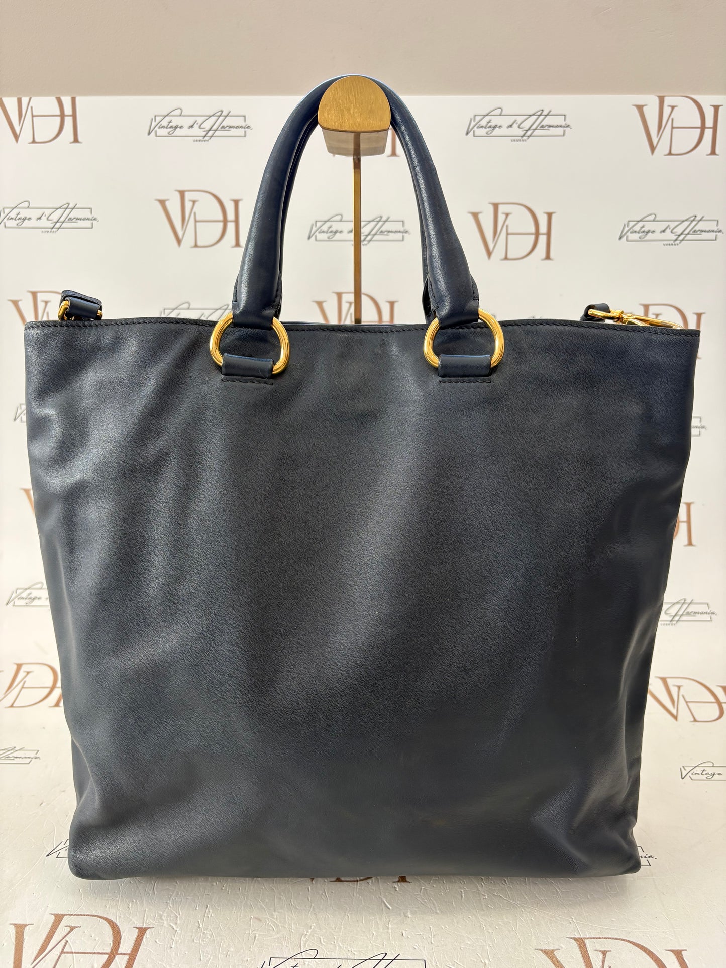 383521 - Prada Tote