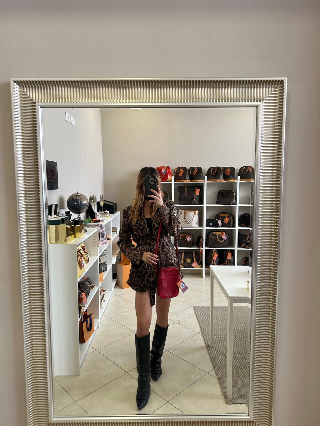 Louis Vuitton Epi Danube