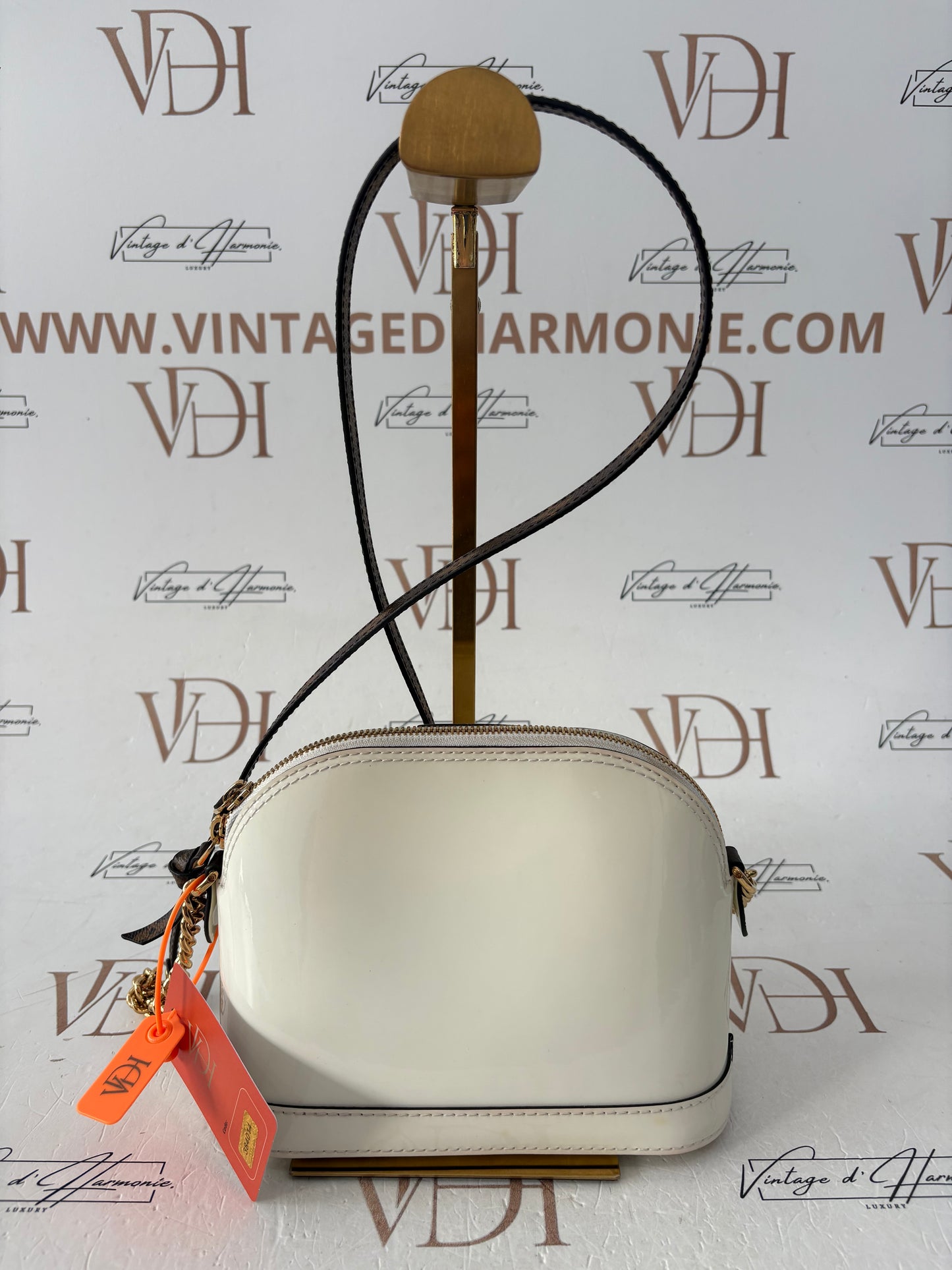 384014 - Louis Vuitton Alma BB