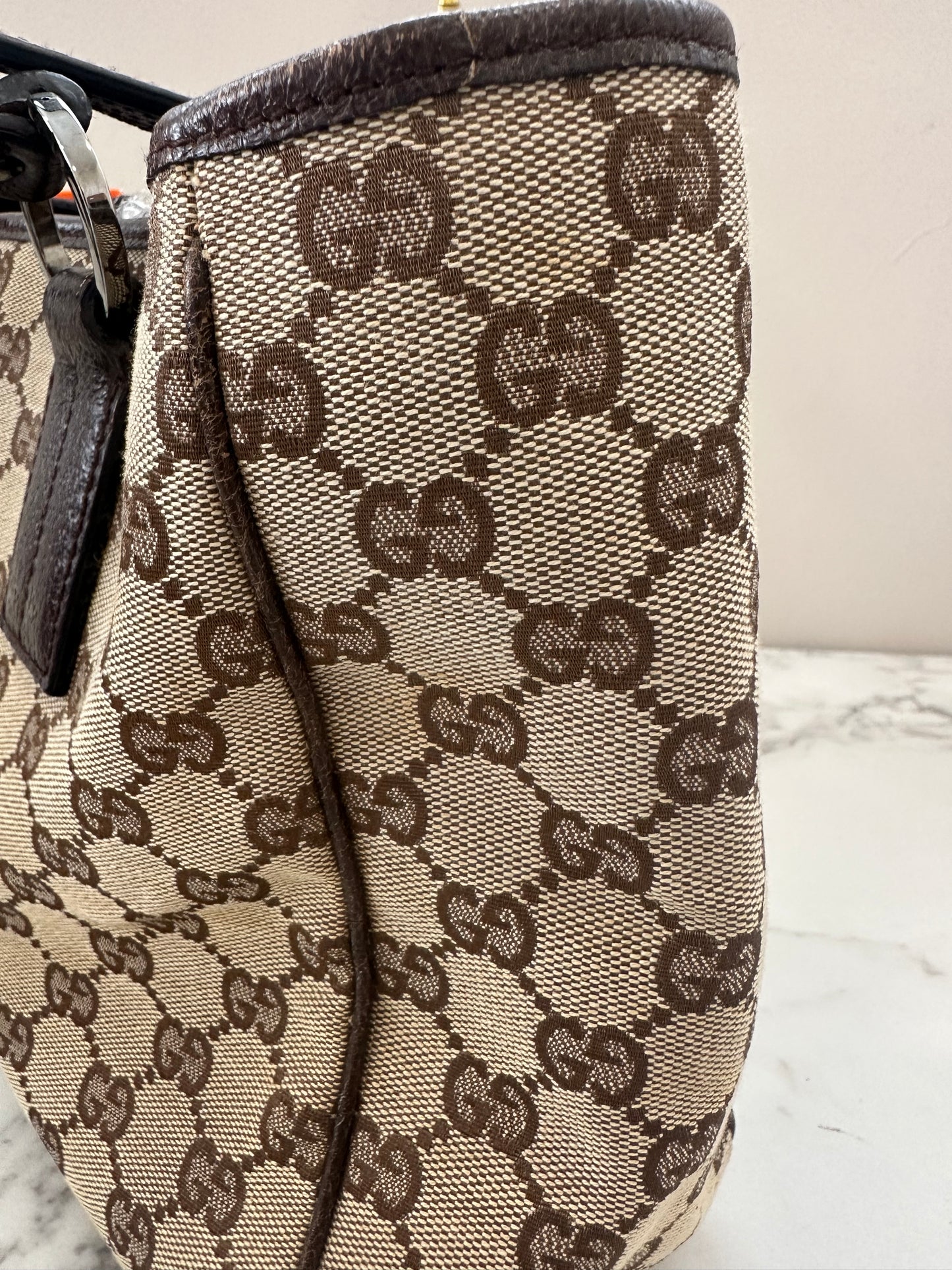 Gucci GG 2way
