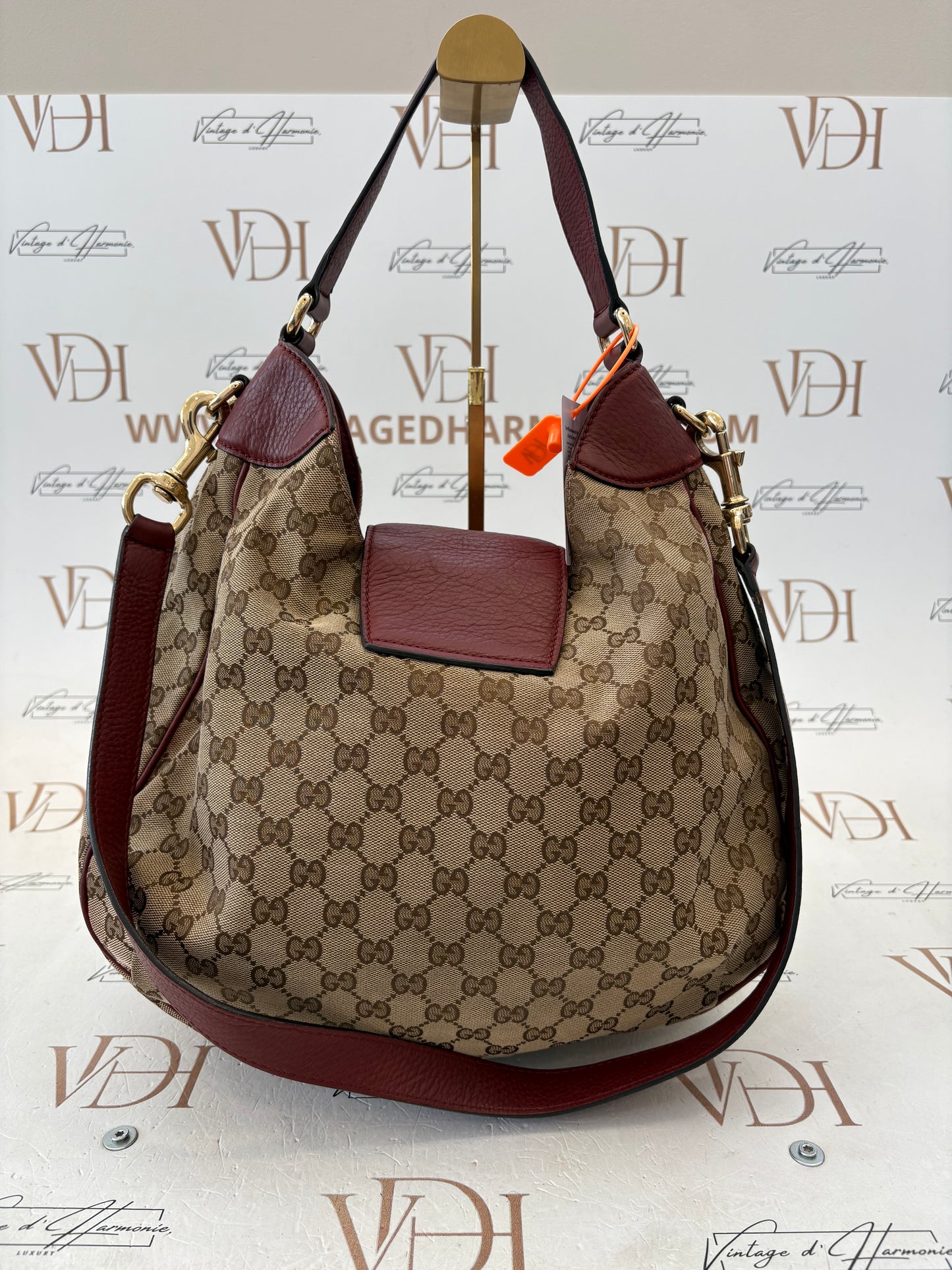 201319 - Gucci Sukey
