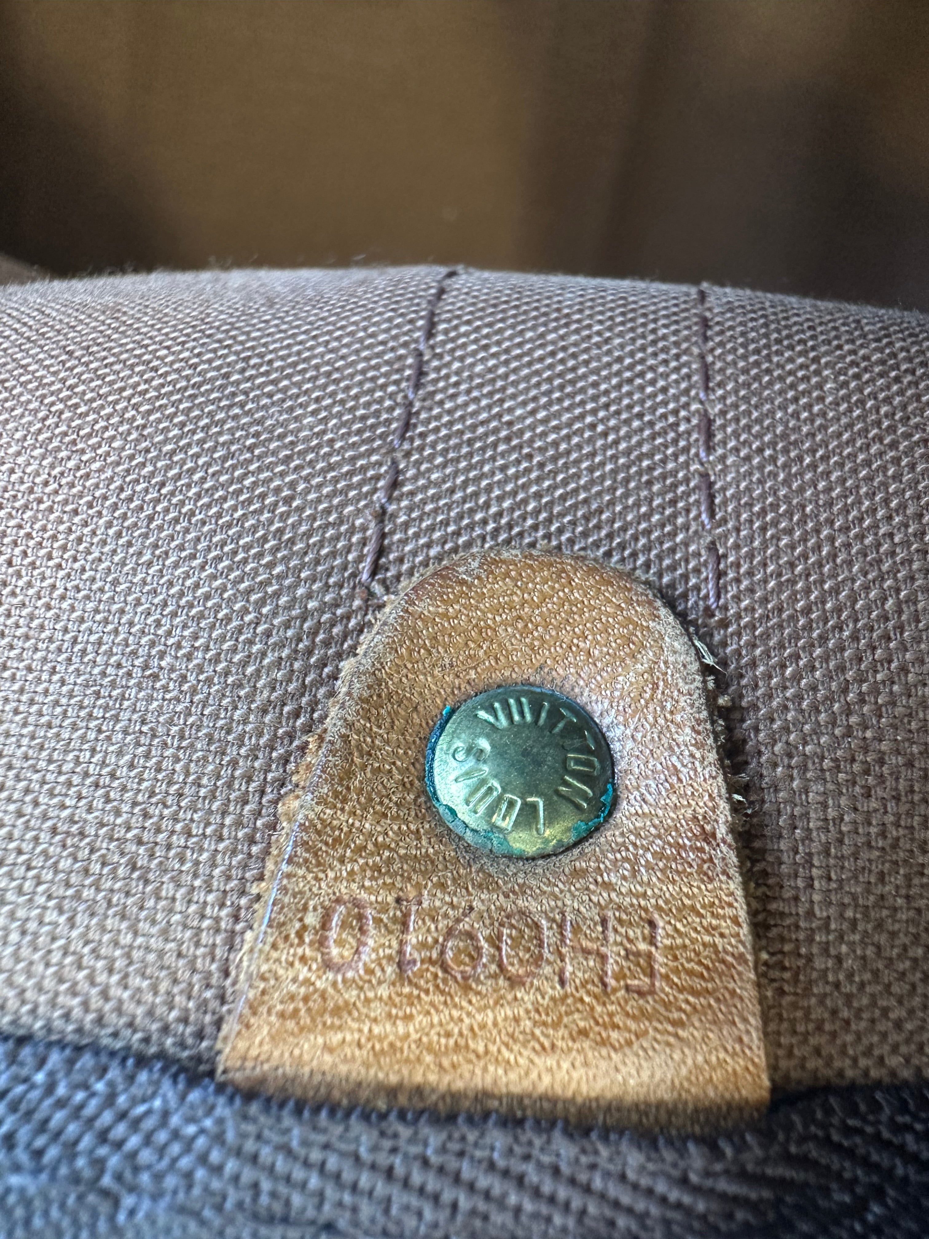 Louis Vuitton Keepall 55 Bandouliere