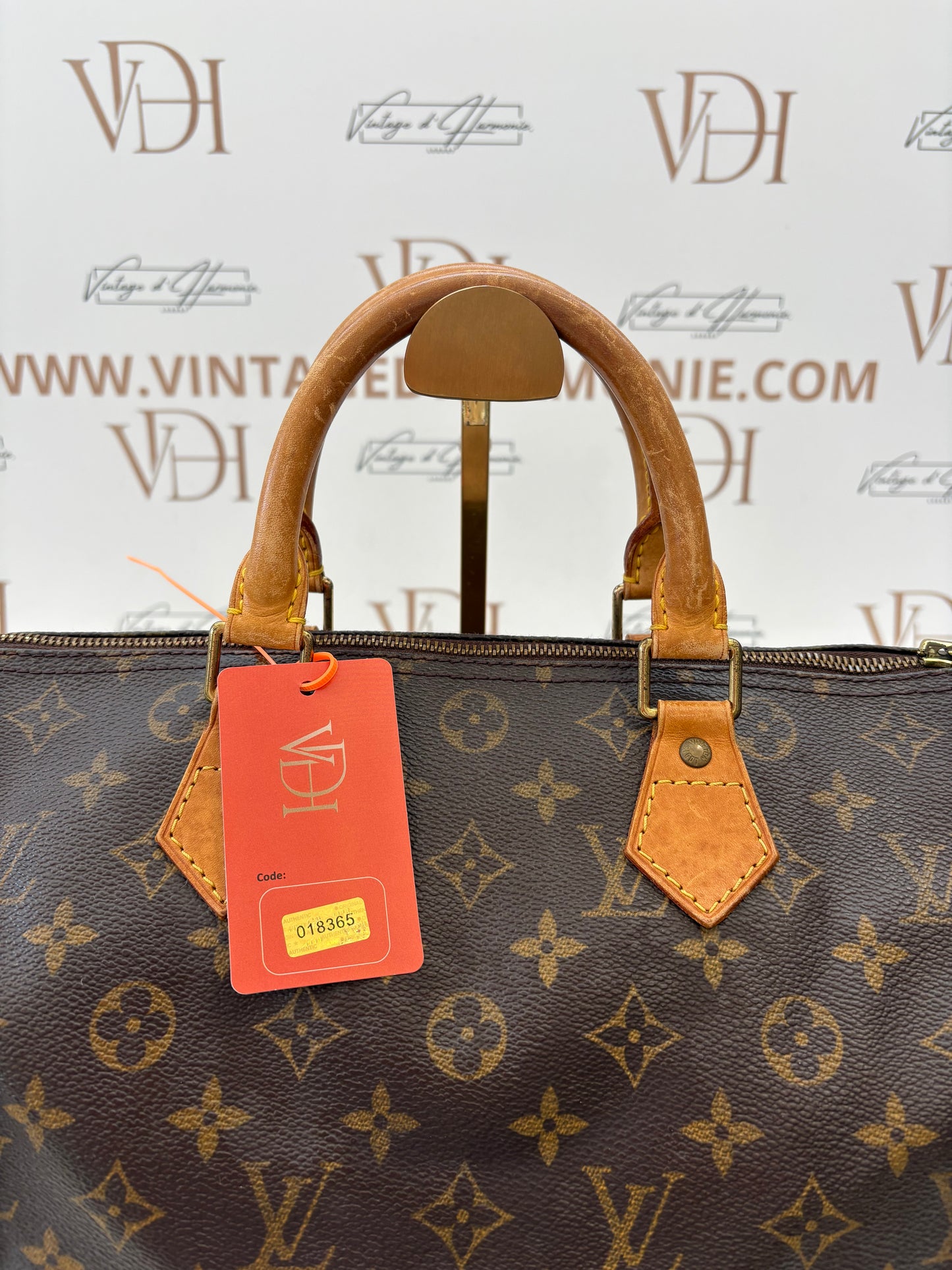 018365 - Louis Vuitton Speedy 30
