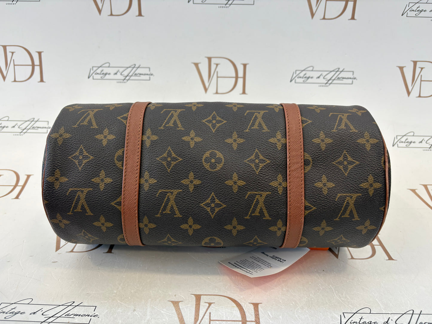 018992 - Louis Vuitton Papillon 30