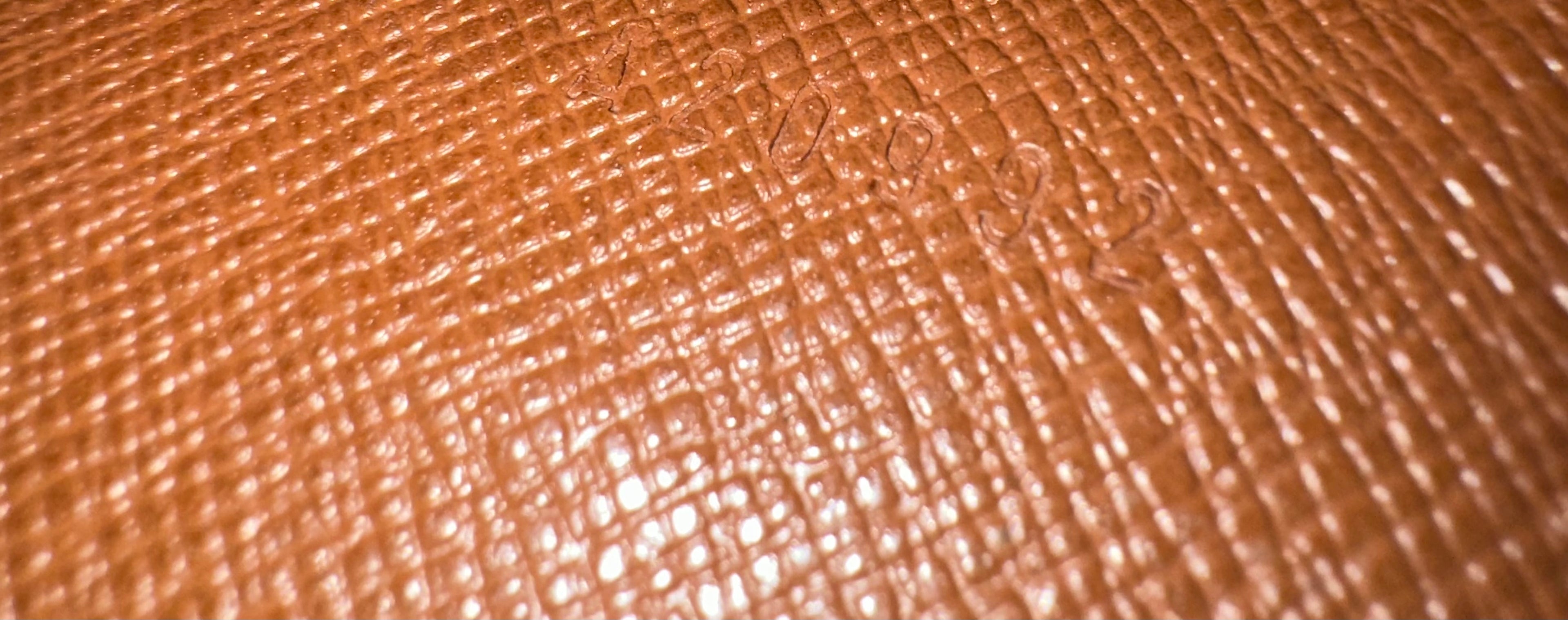 Louis Vuitton Monceau 28