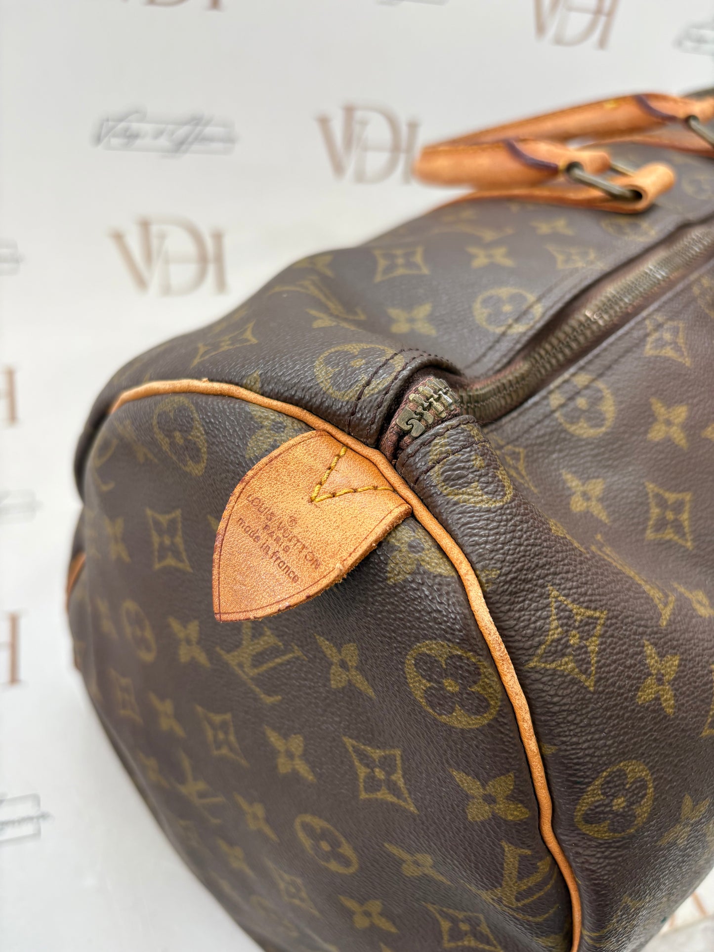 018145 - Louis Vuitton Keepall 50
