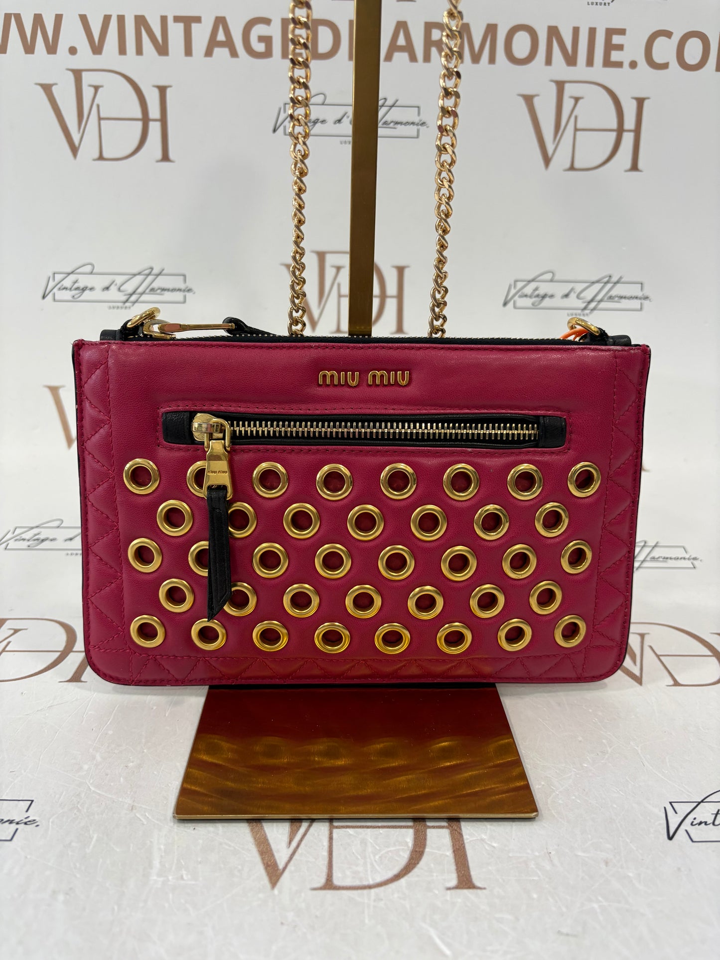 383227 - Miu Miu Zipper Wallet