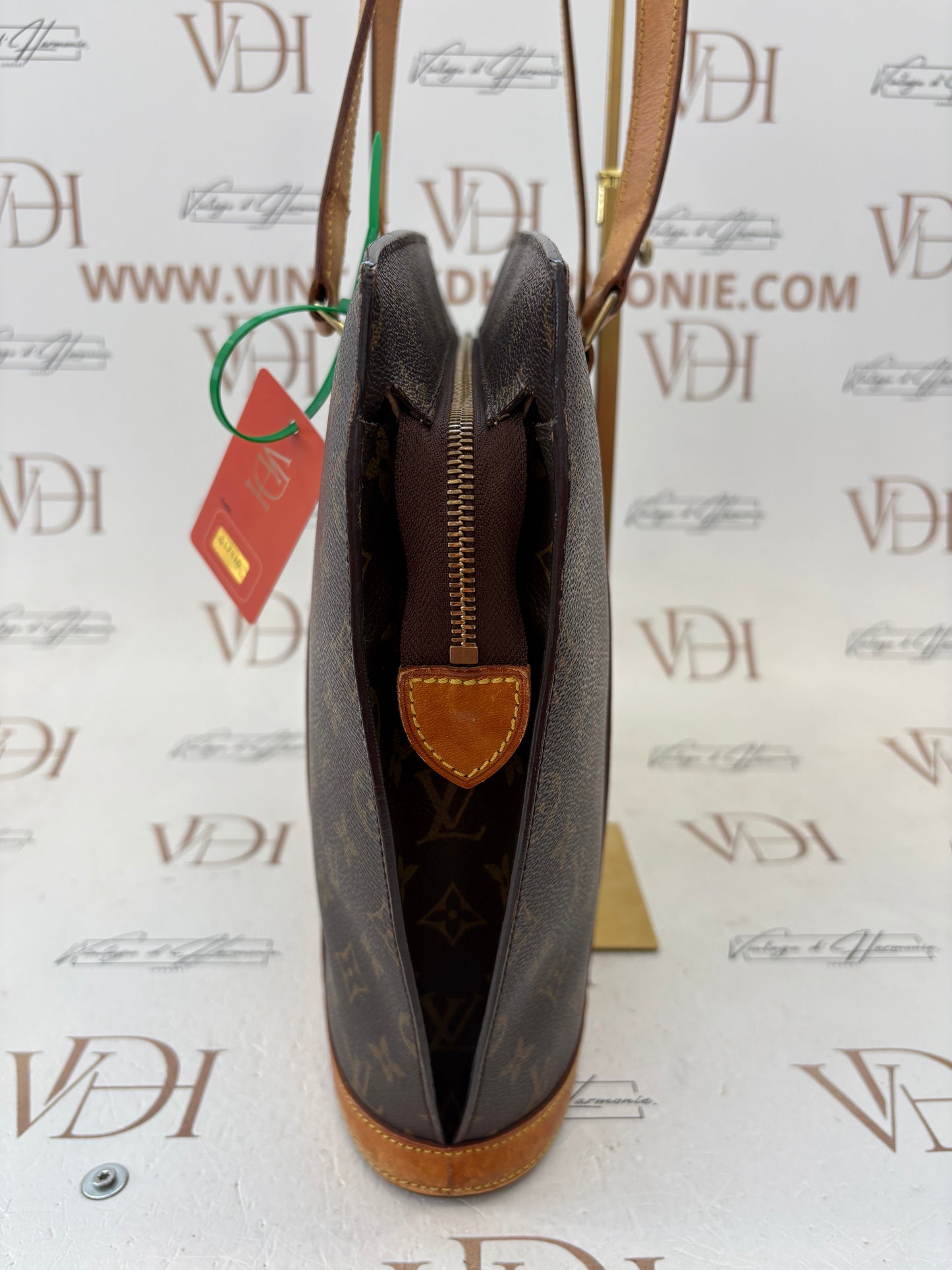 017110 - Louis Vuitton Babylone
